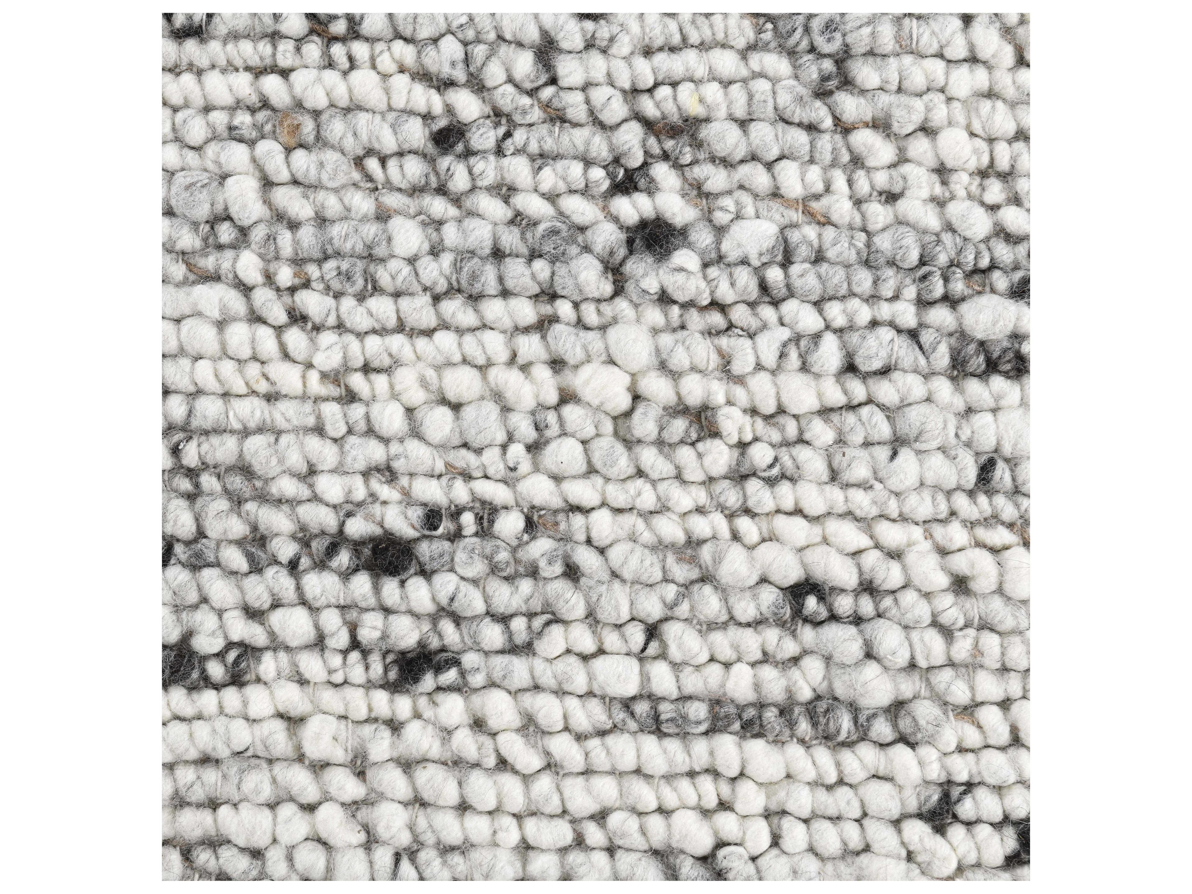 Villa by Classic Home Loomis Area Rug