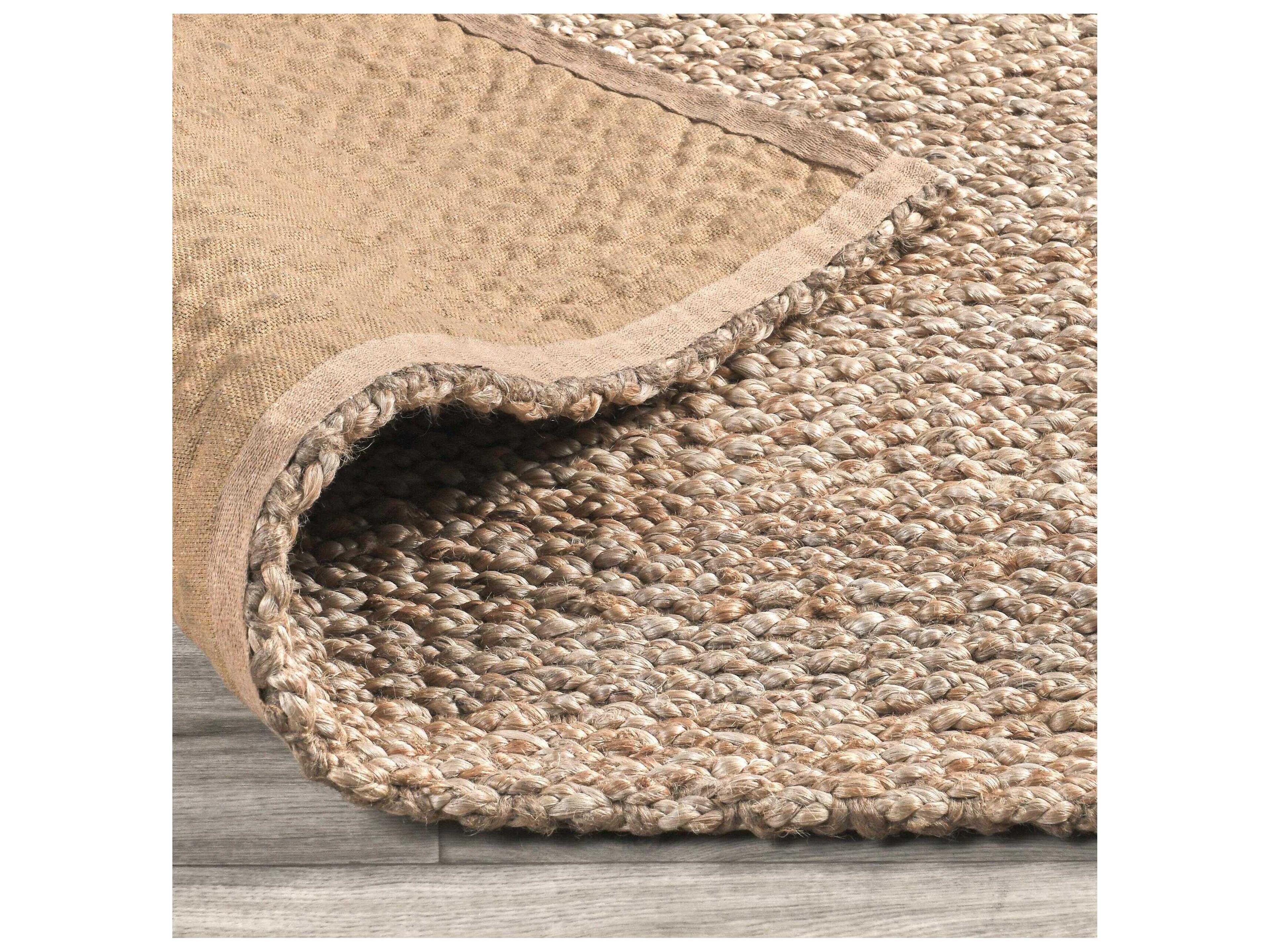 Villa by Classic Home Santa Area Rug