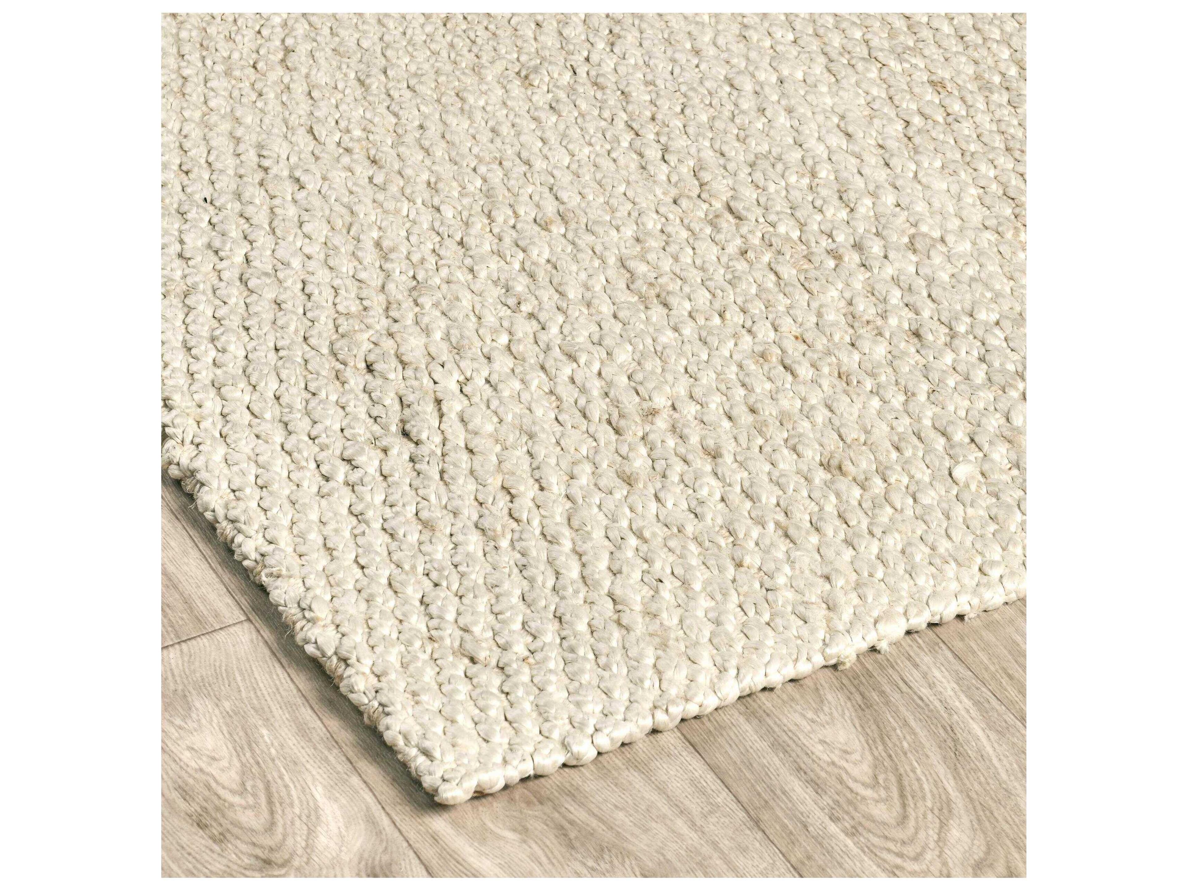 Villa by Classic Home Santa Area Rug