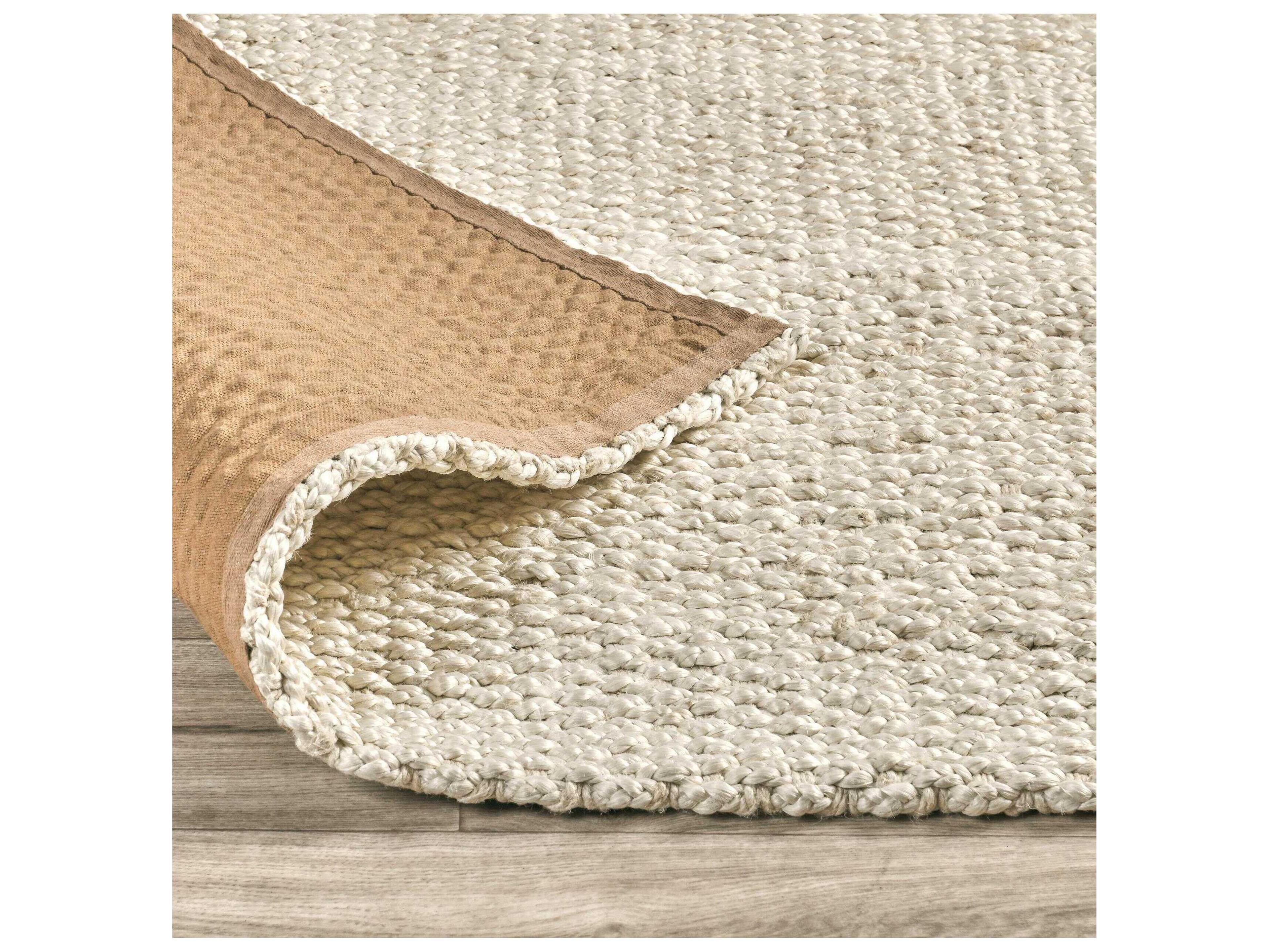 Villa by Classic Home Santa Area Rug