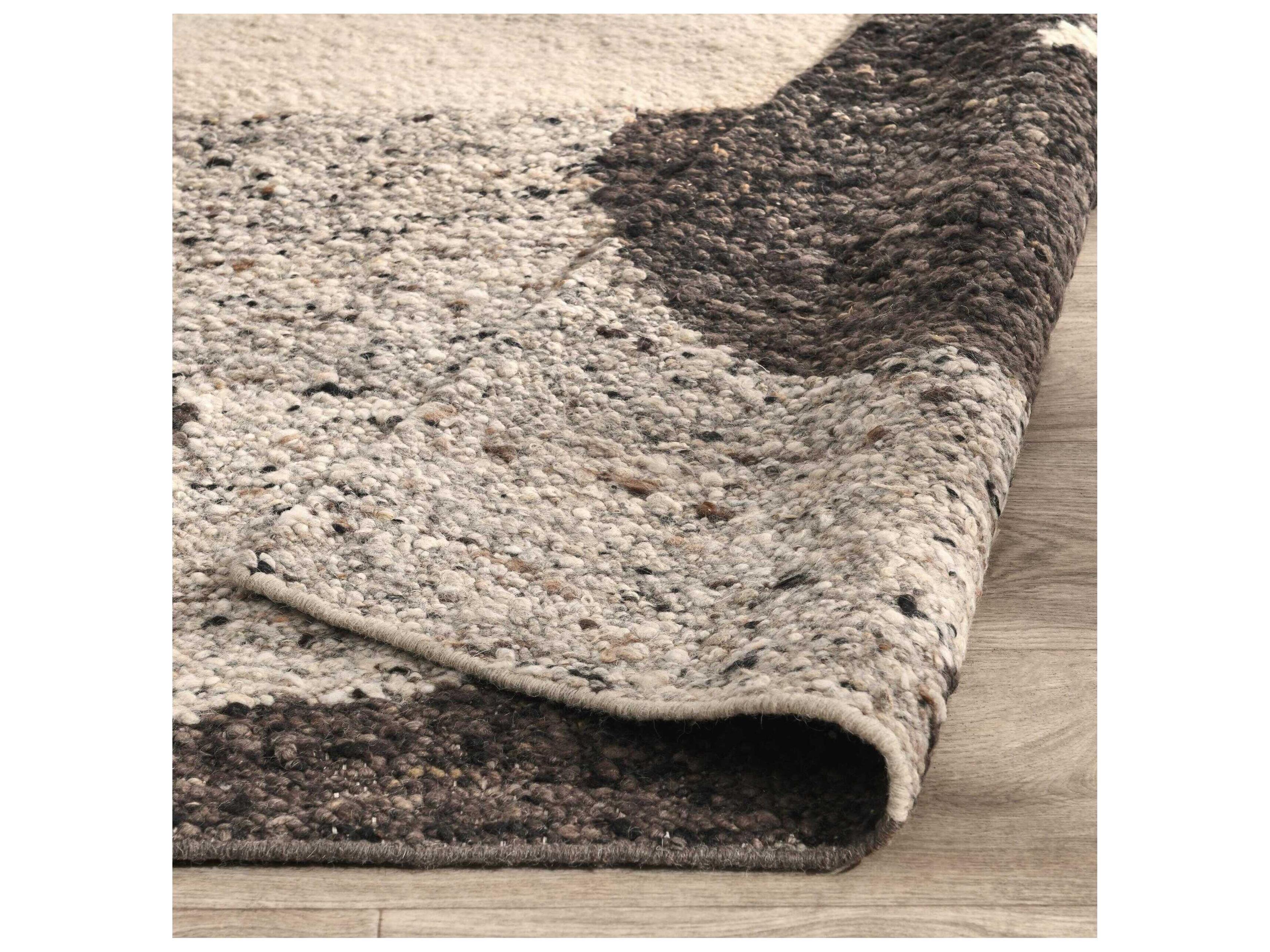 Villa by Classic Home Hesperia Abstract Area Rug