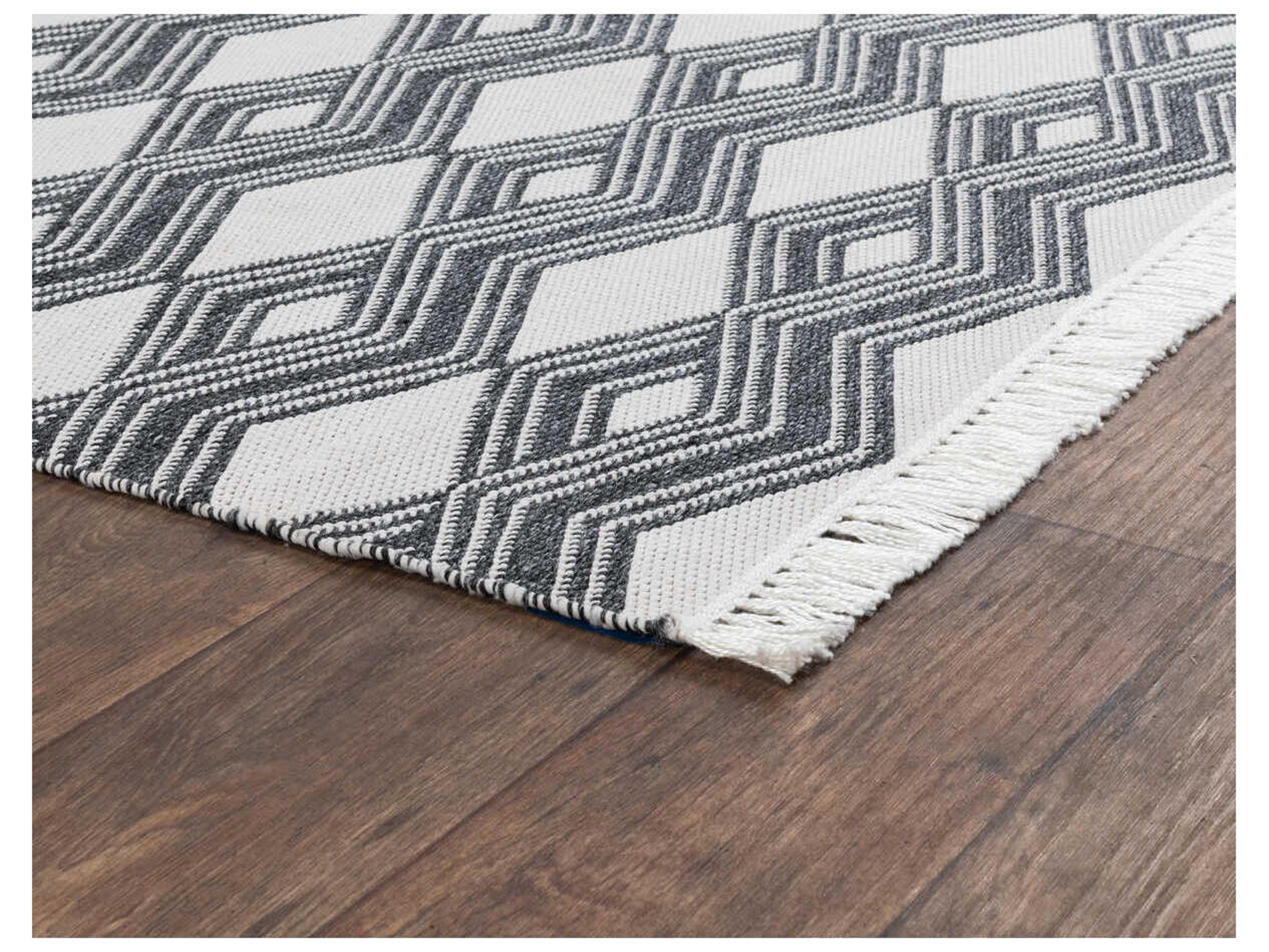 Villa by Classic Home Banning Geometric Area Rug
