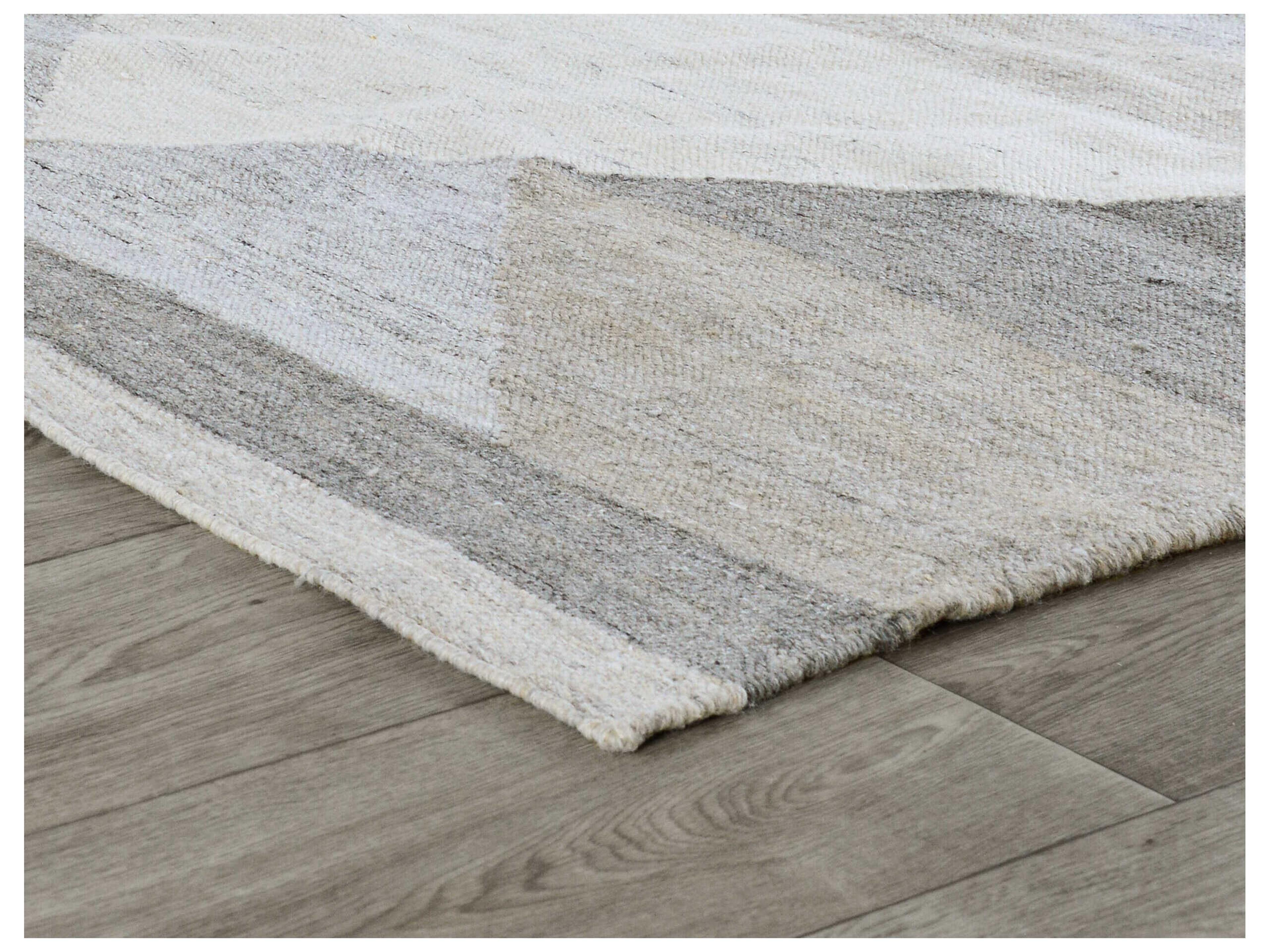 Villa by Classic Home Canyon Geometric Area Rug
