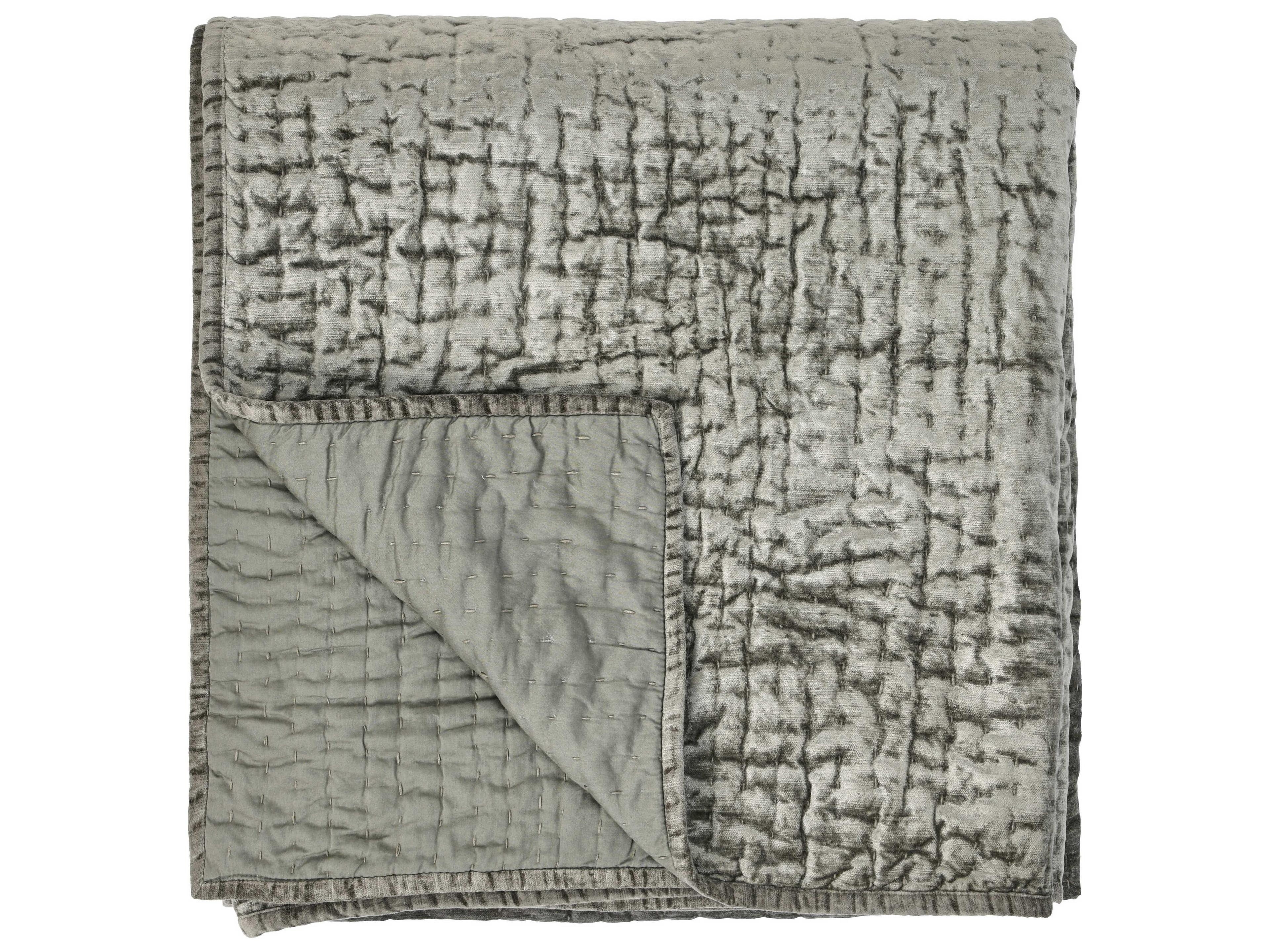Bari Sage Green Quilt