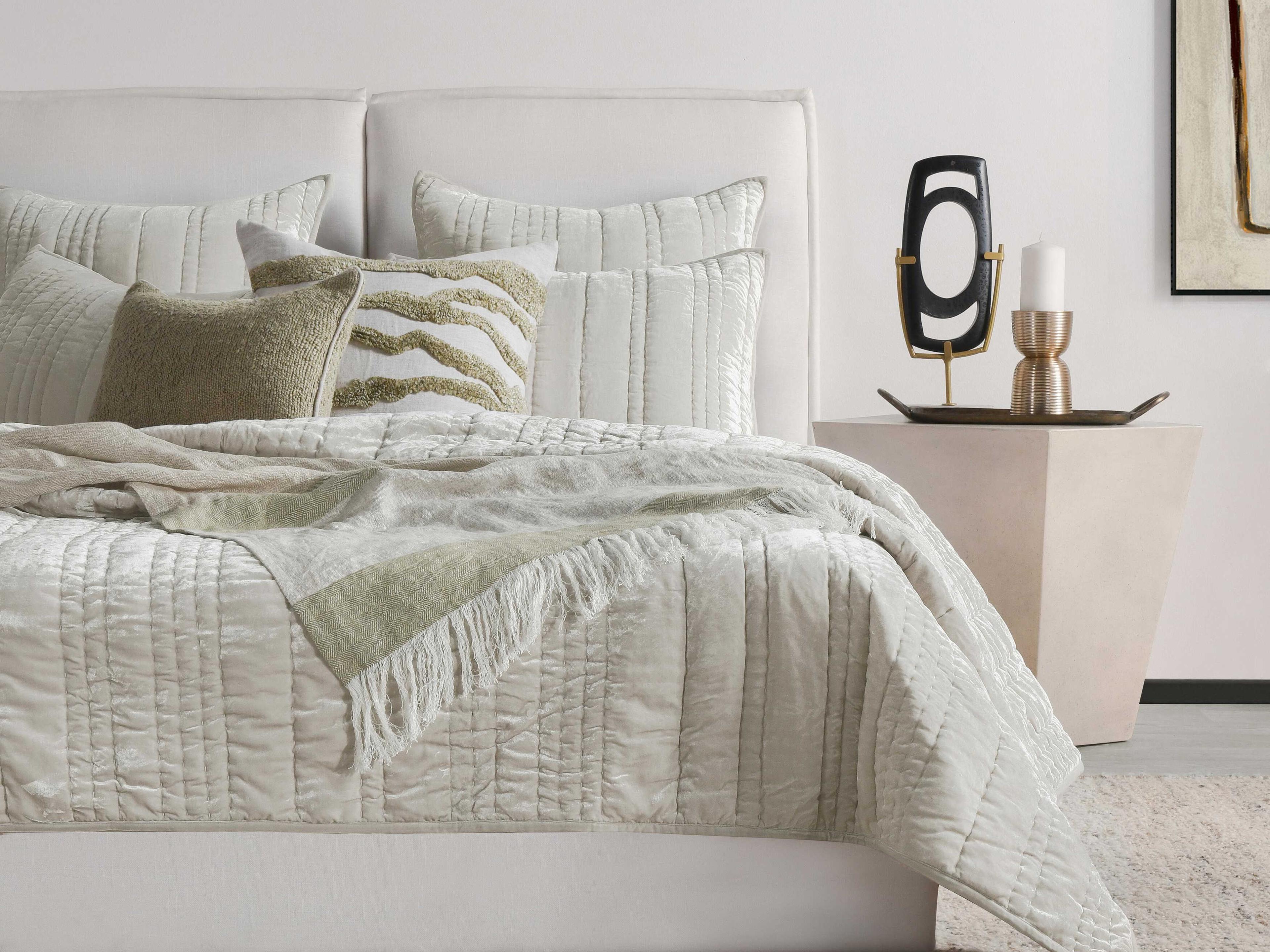 Villa by Classic Home Passage Wheat Green Throw Pillow