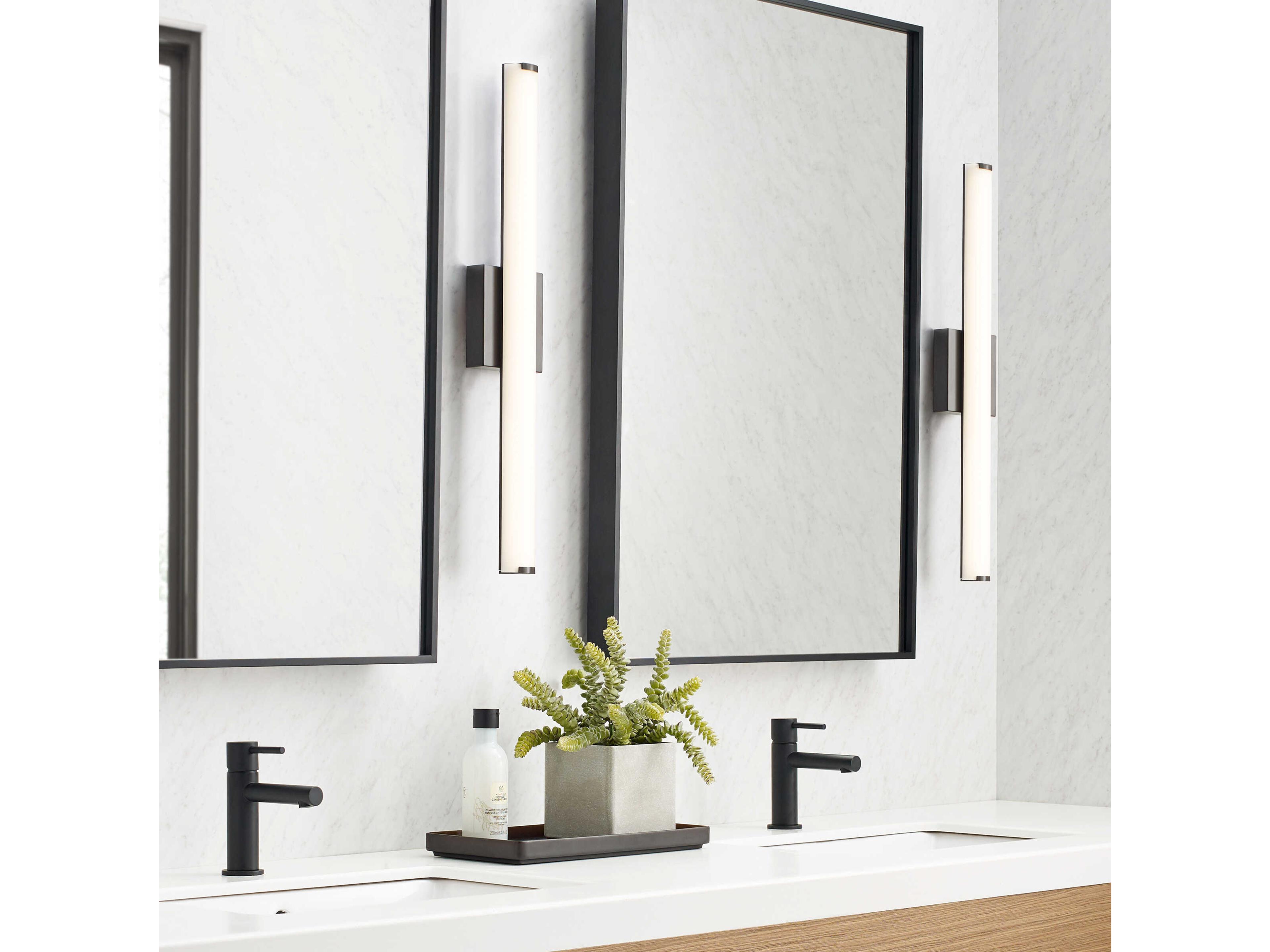 Visual Comfort Modern Finn 1-Light Antique Bronze Vanity Light