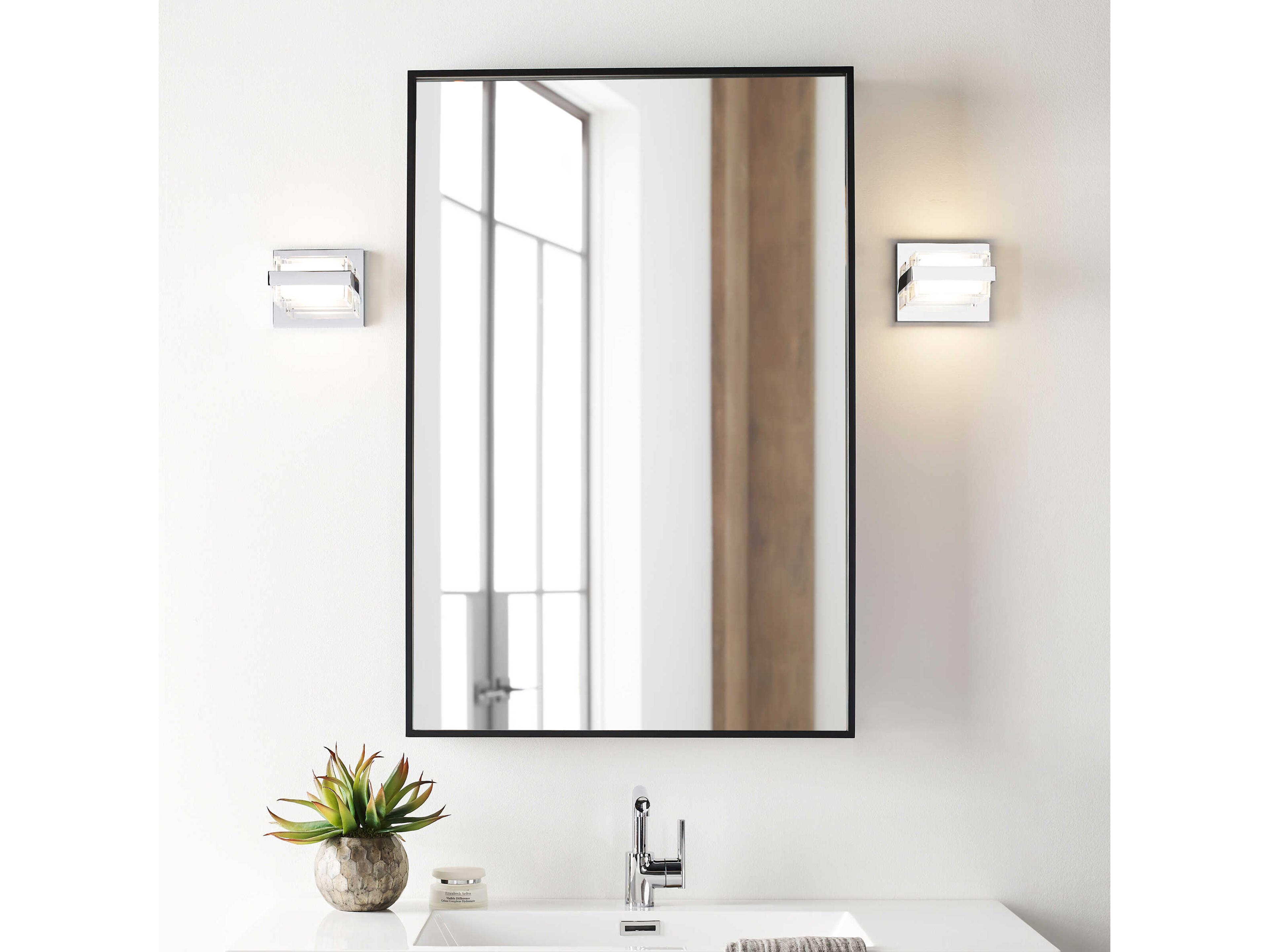 Visual Comfort Modern Kamden 1-Light Chrome Wall Sconce