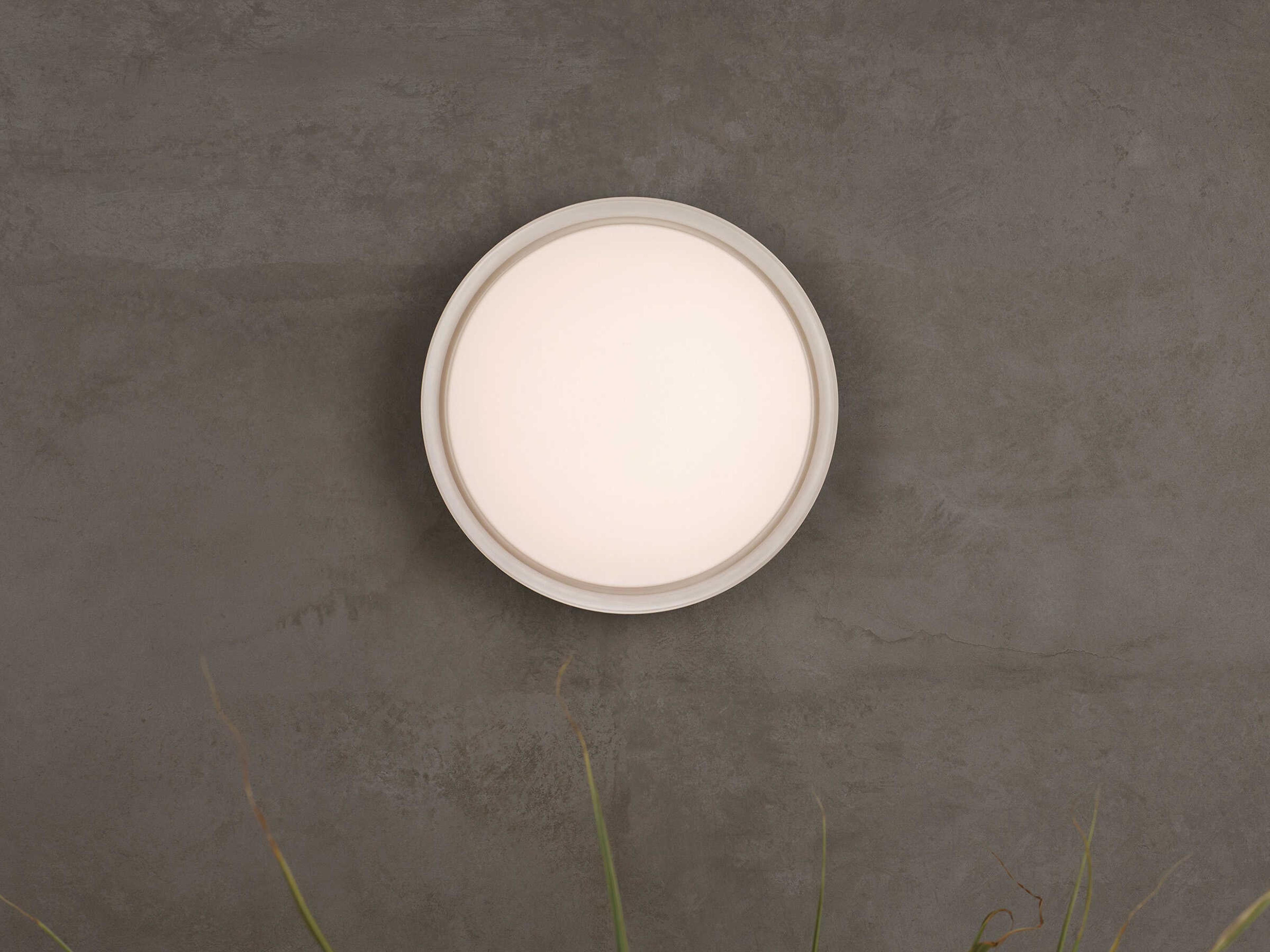 Visual Comfort Modern Cirque 1-Light Antique Bronze Flush Mount