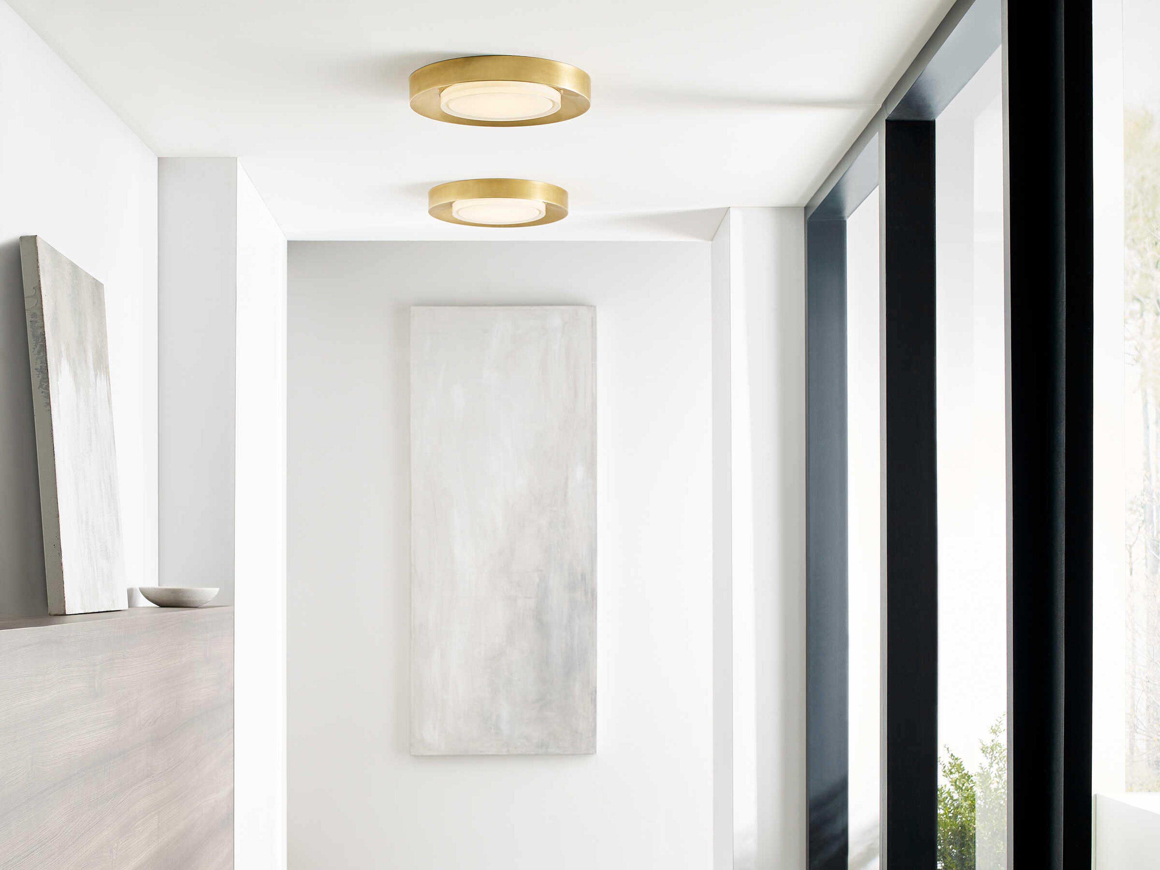 Visual Comfort Modern Hilo 1-Light Natural Brass Round Flush Mount