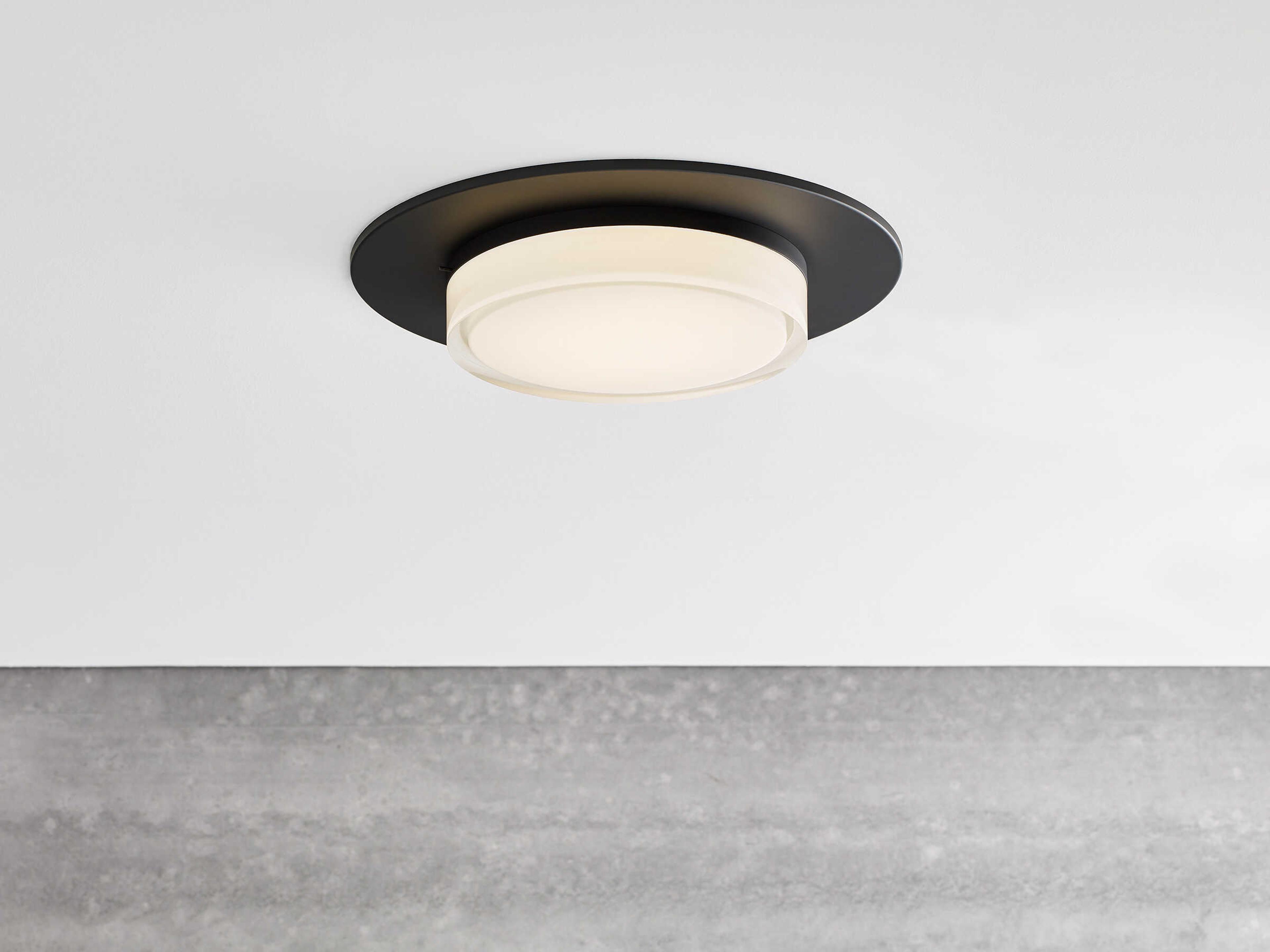 Visual Comfort Modern Sen 1-Light Nightshade Black Round Flush Mount