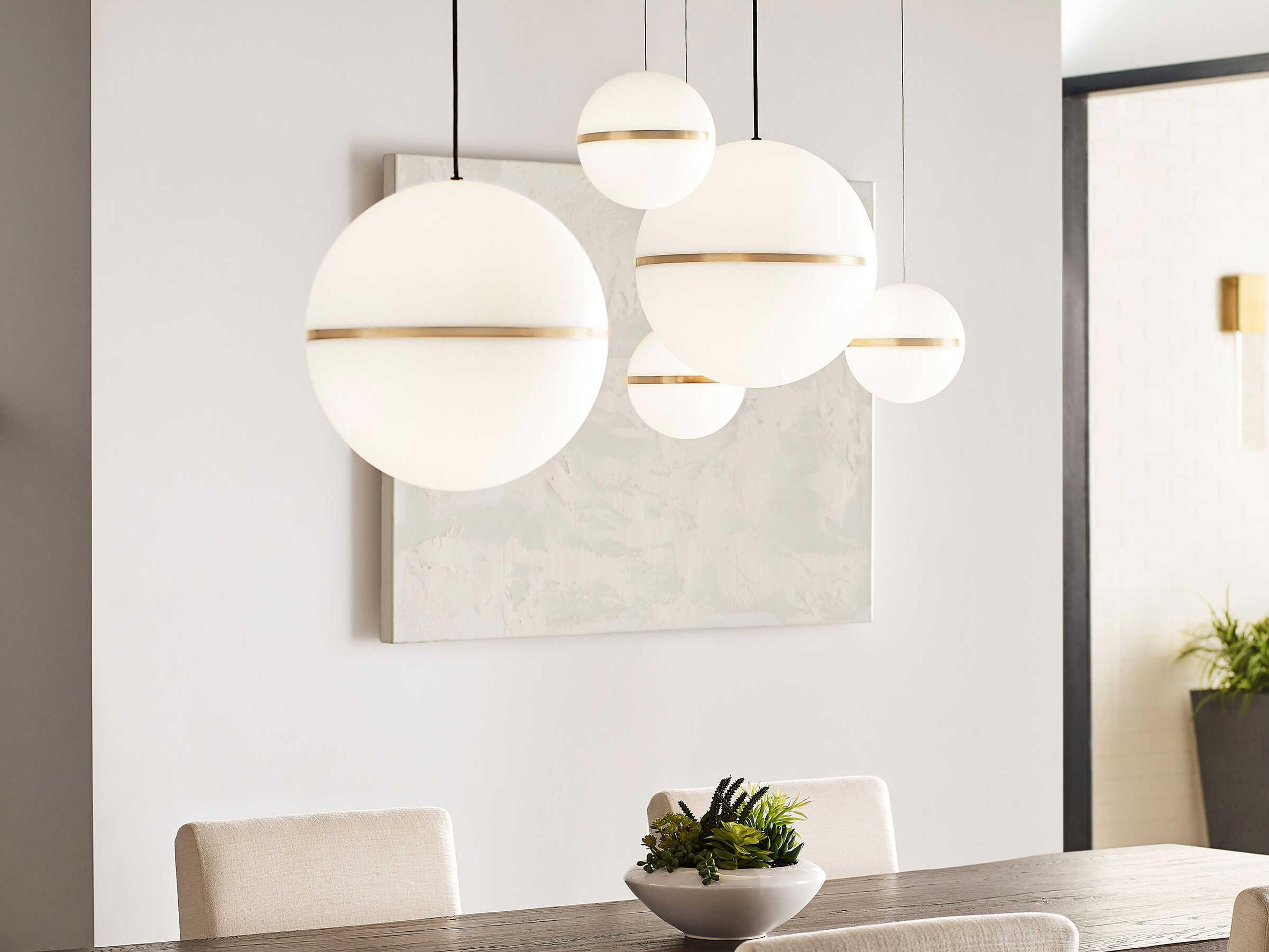 Visual Comfort Modern Hanea 1-Light Natural Brass Globe Mini Pendant