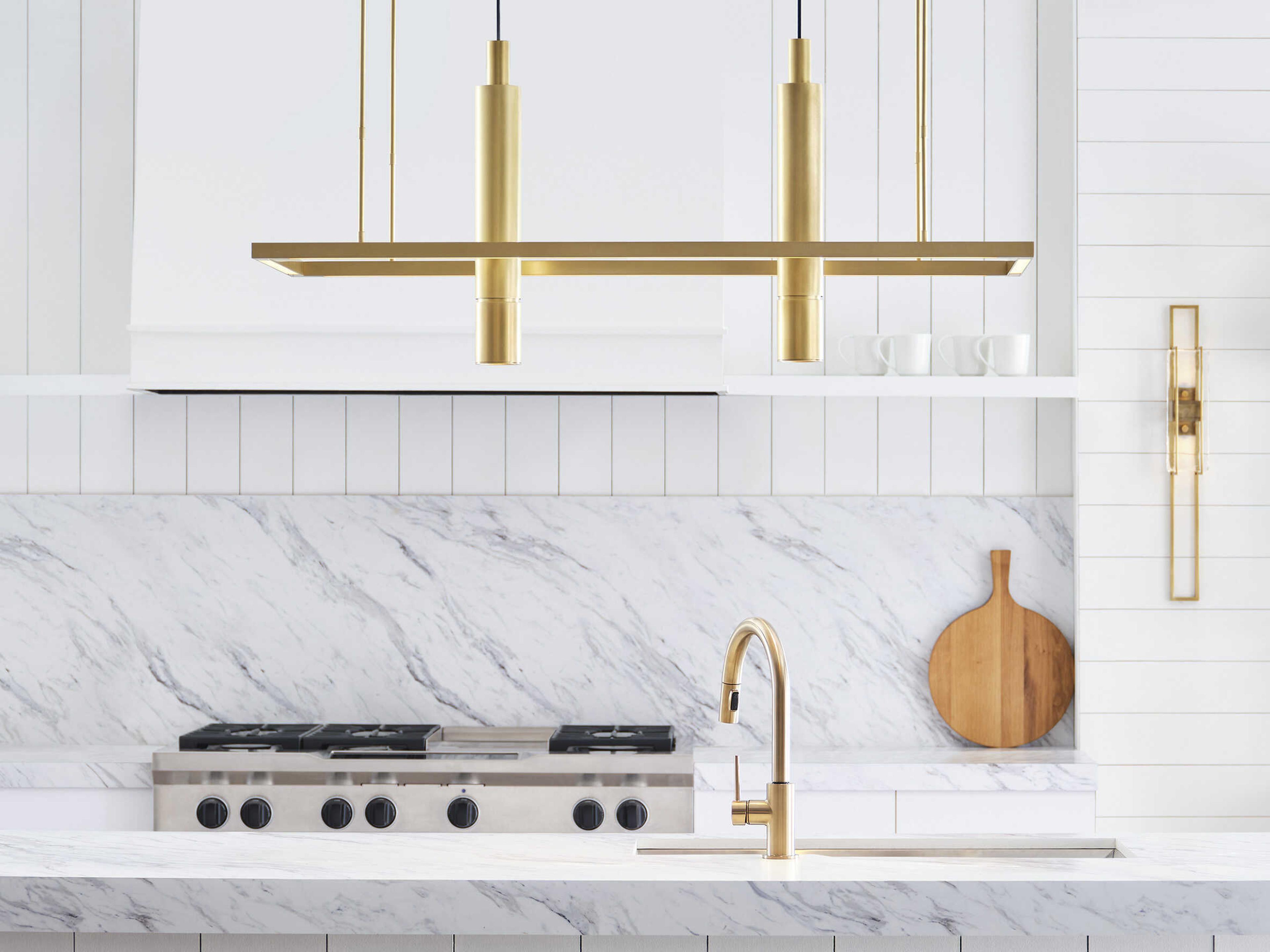 Visual Comfort Modern Stagger 1-Light Natural Brass Geometric Island Pendant