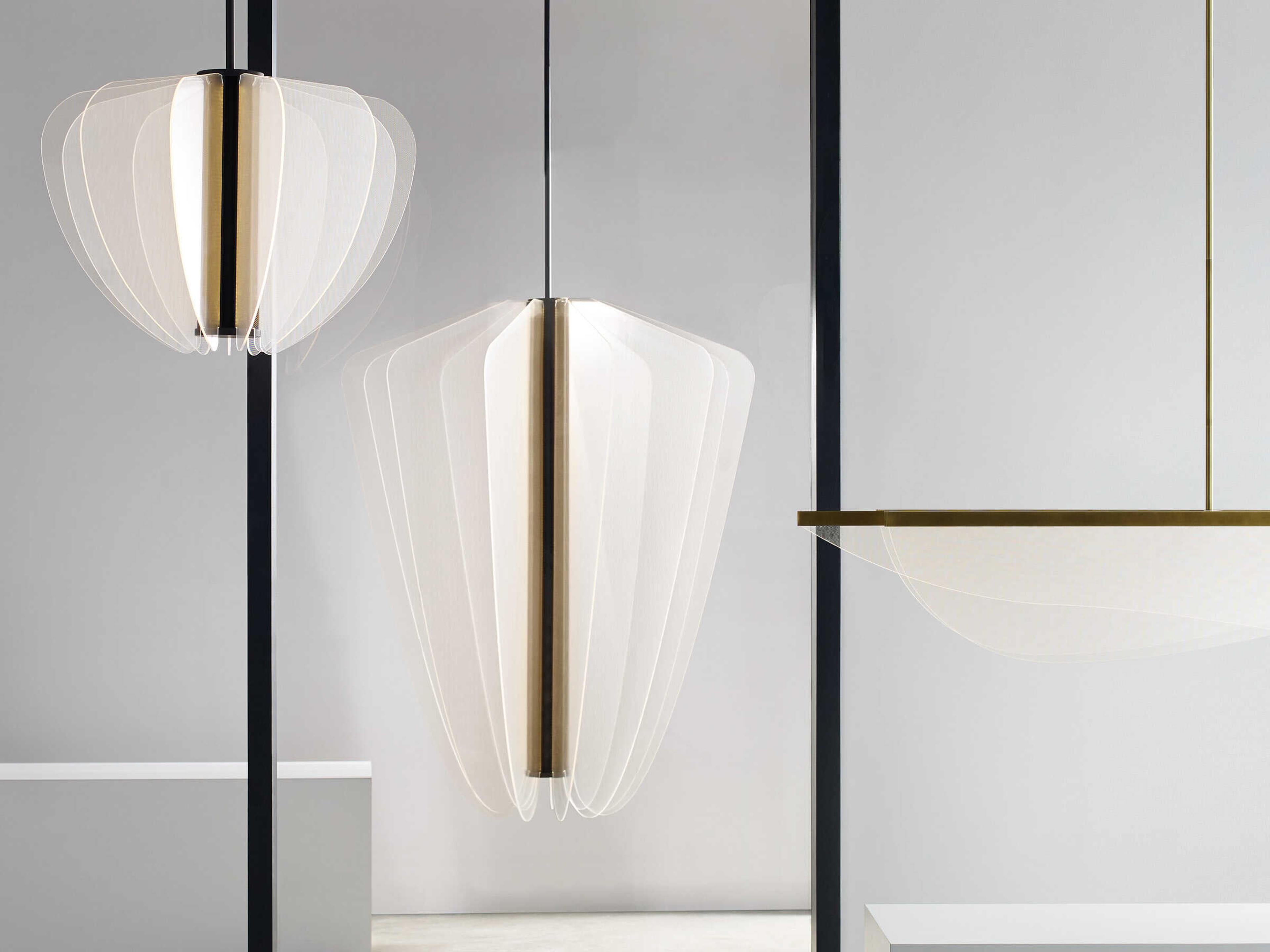 Visual Comfort Modern Nyra 1-Light Nightshade Black Pendant