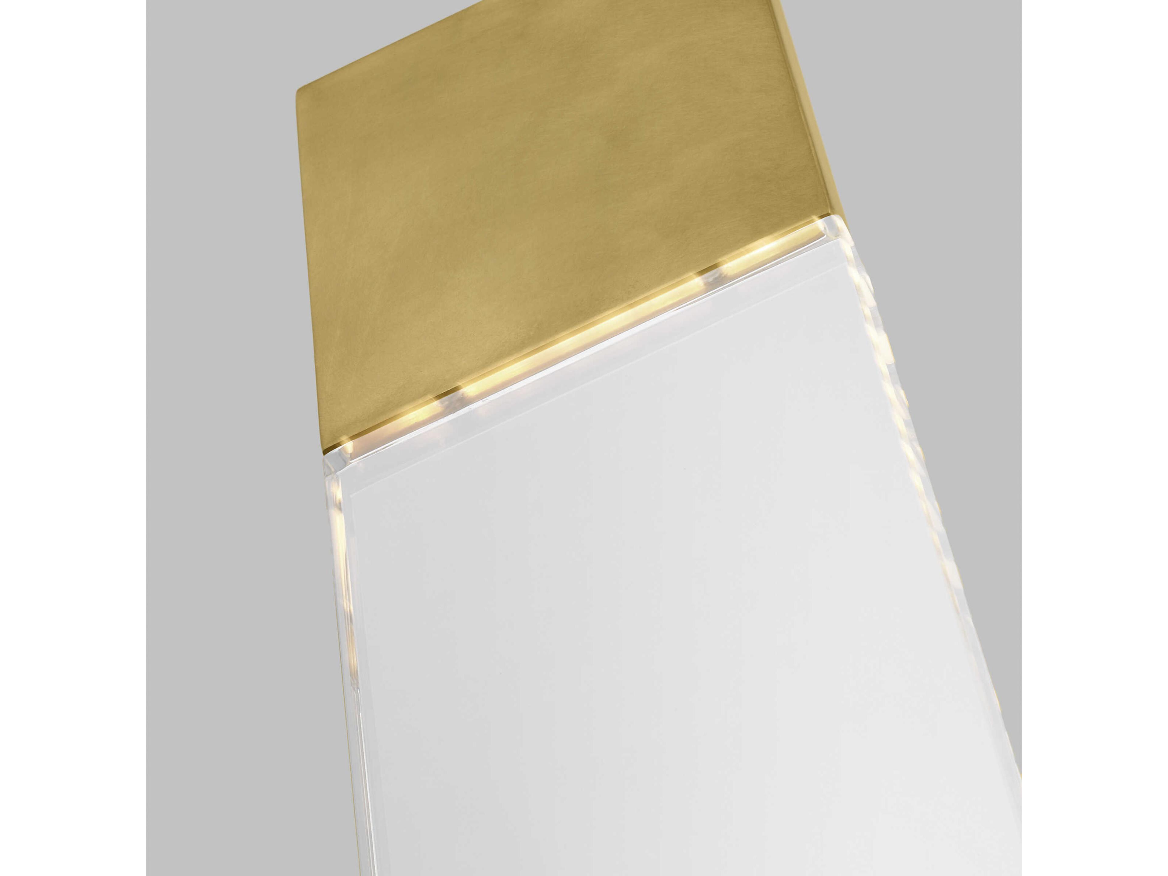 Visual Comfort Modern Kulma 1-Light Natural Brass Linear Mini Pendant