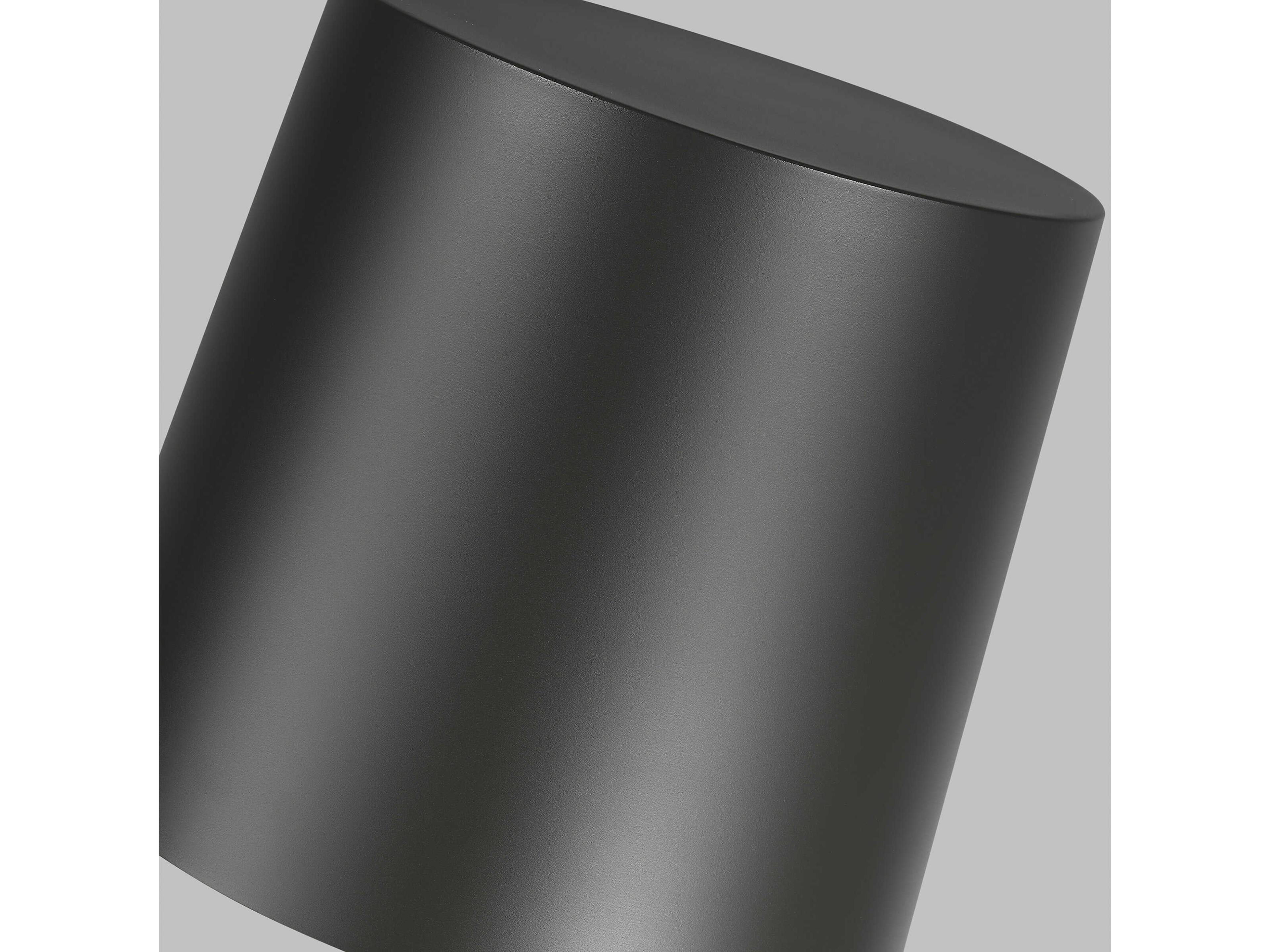 Visual Comfort Modern Lucis 1-Light Outdoor Lamp