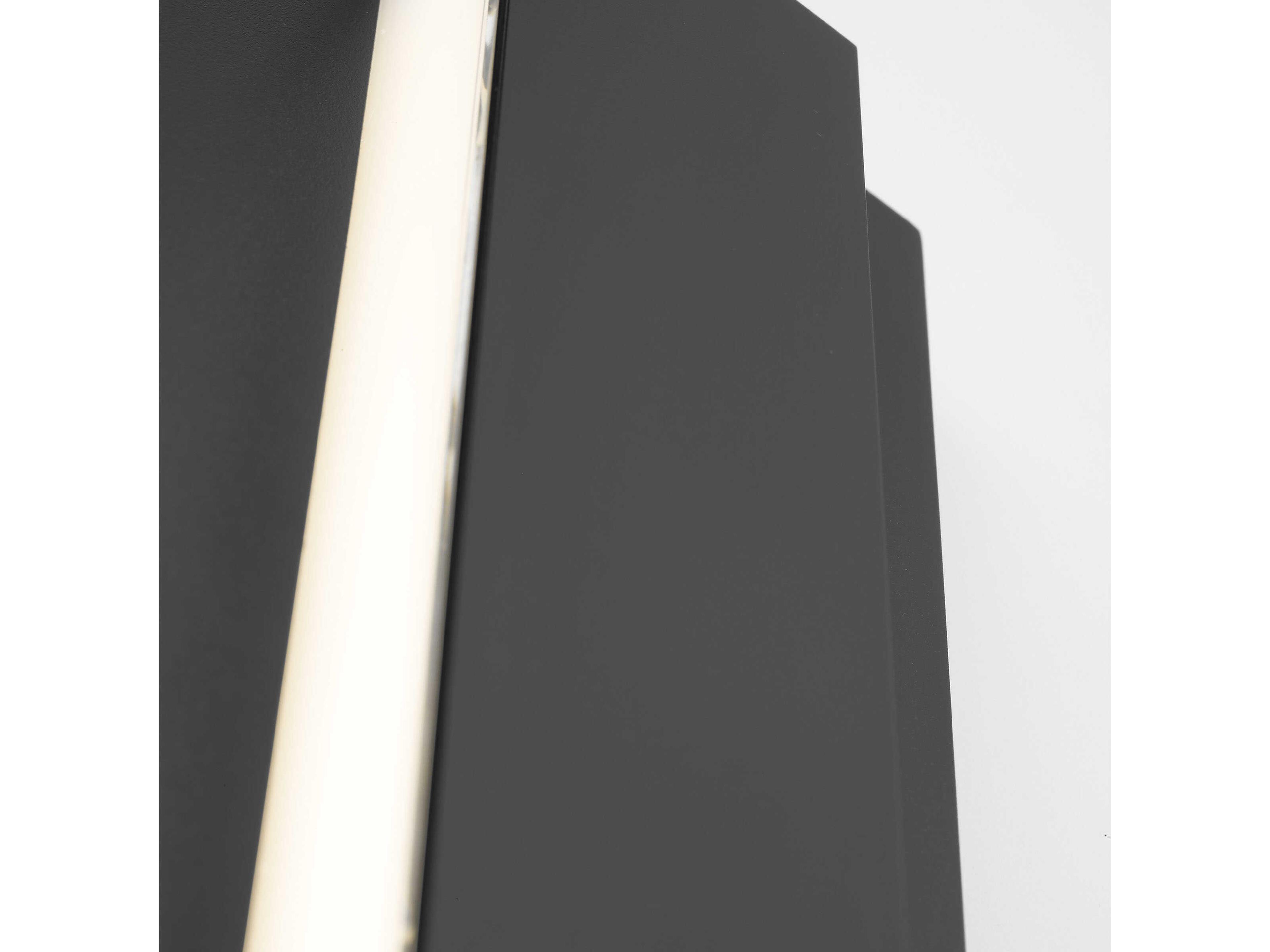 Visual Comfort Modern Aspen 1-Light Outdoor Wall Light