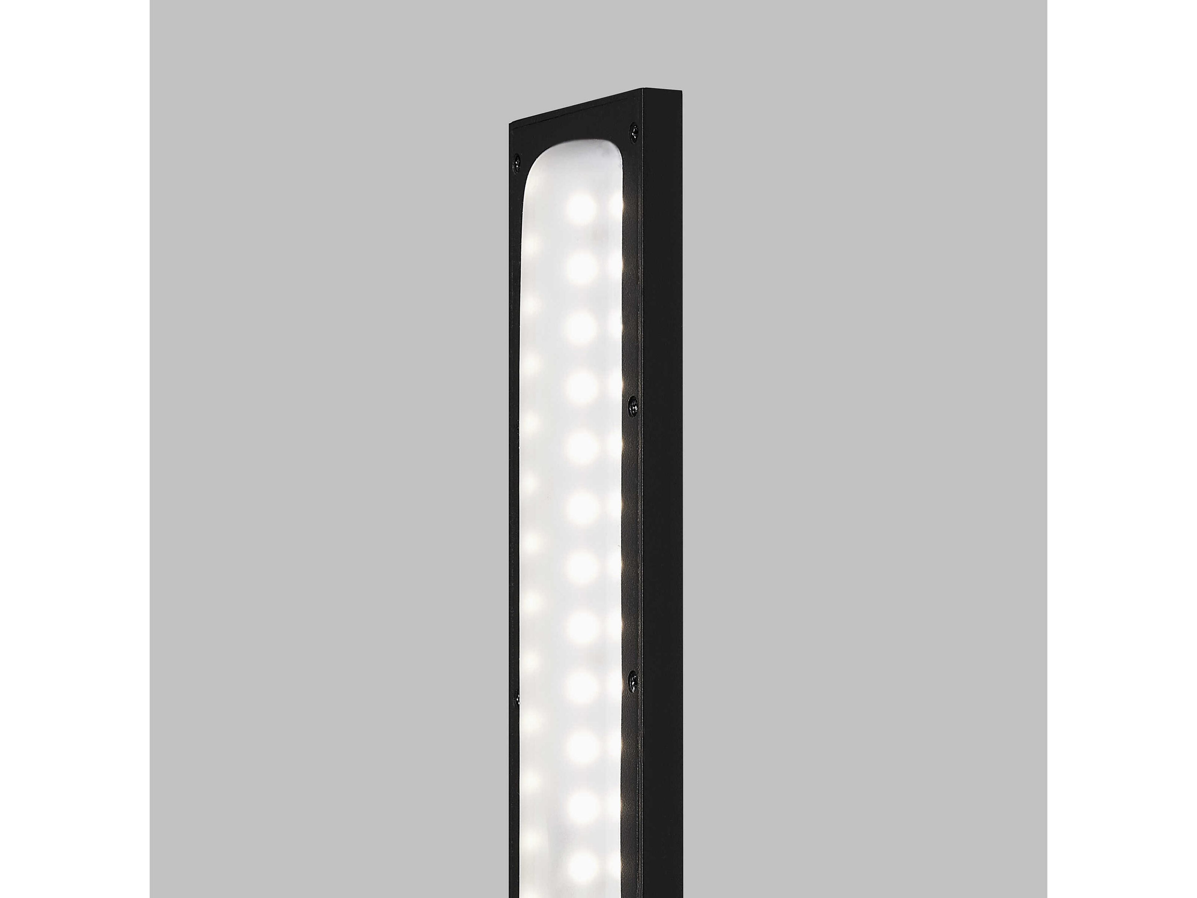 Visual Comfort Modern Blade 1 - Light Outdoor Wall Light