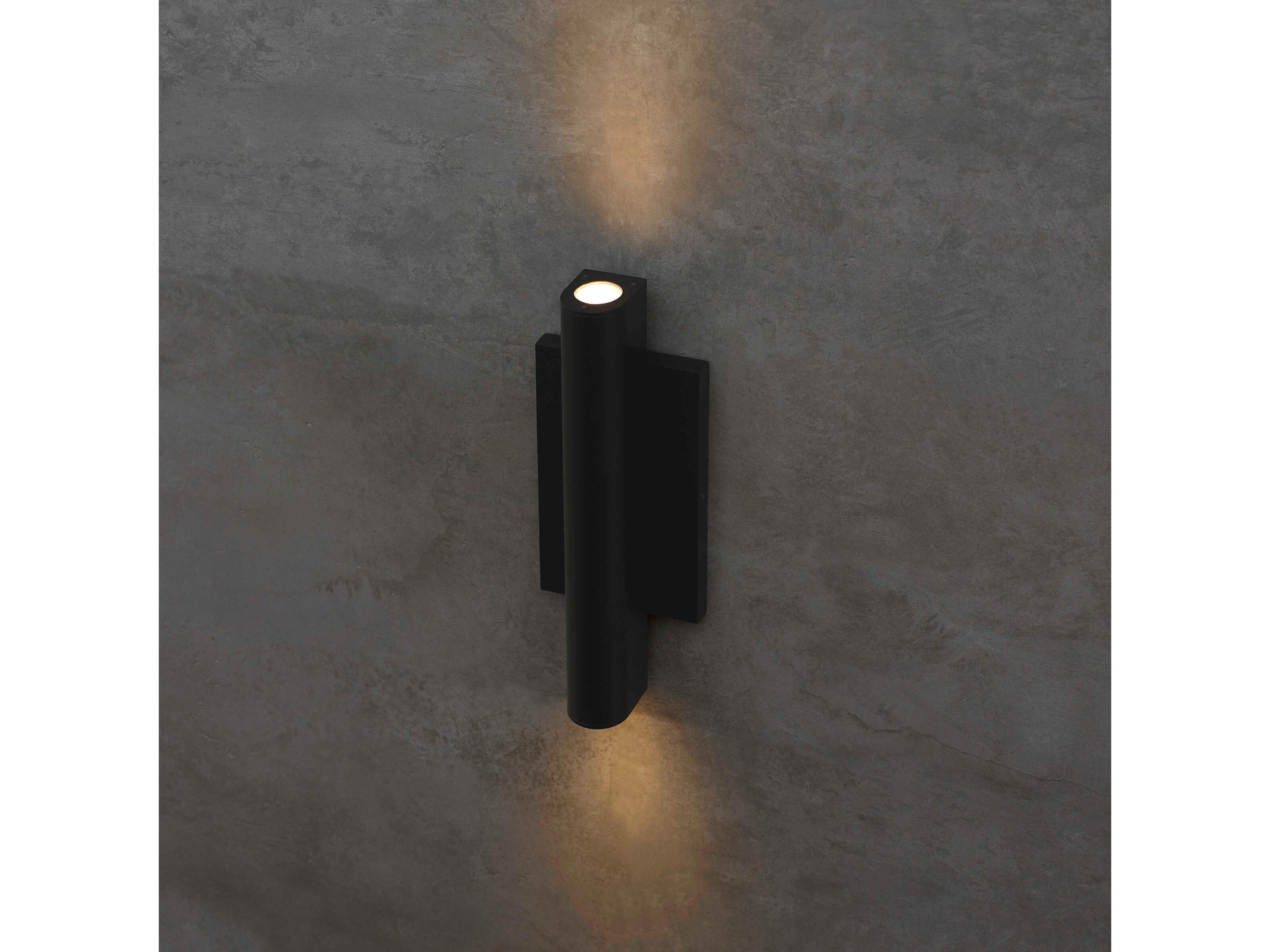 Visual Comfort Modern Chara 1 - Light Outdoor Wall Light