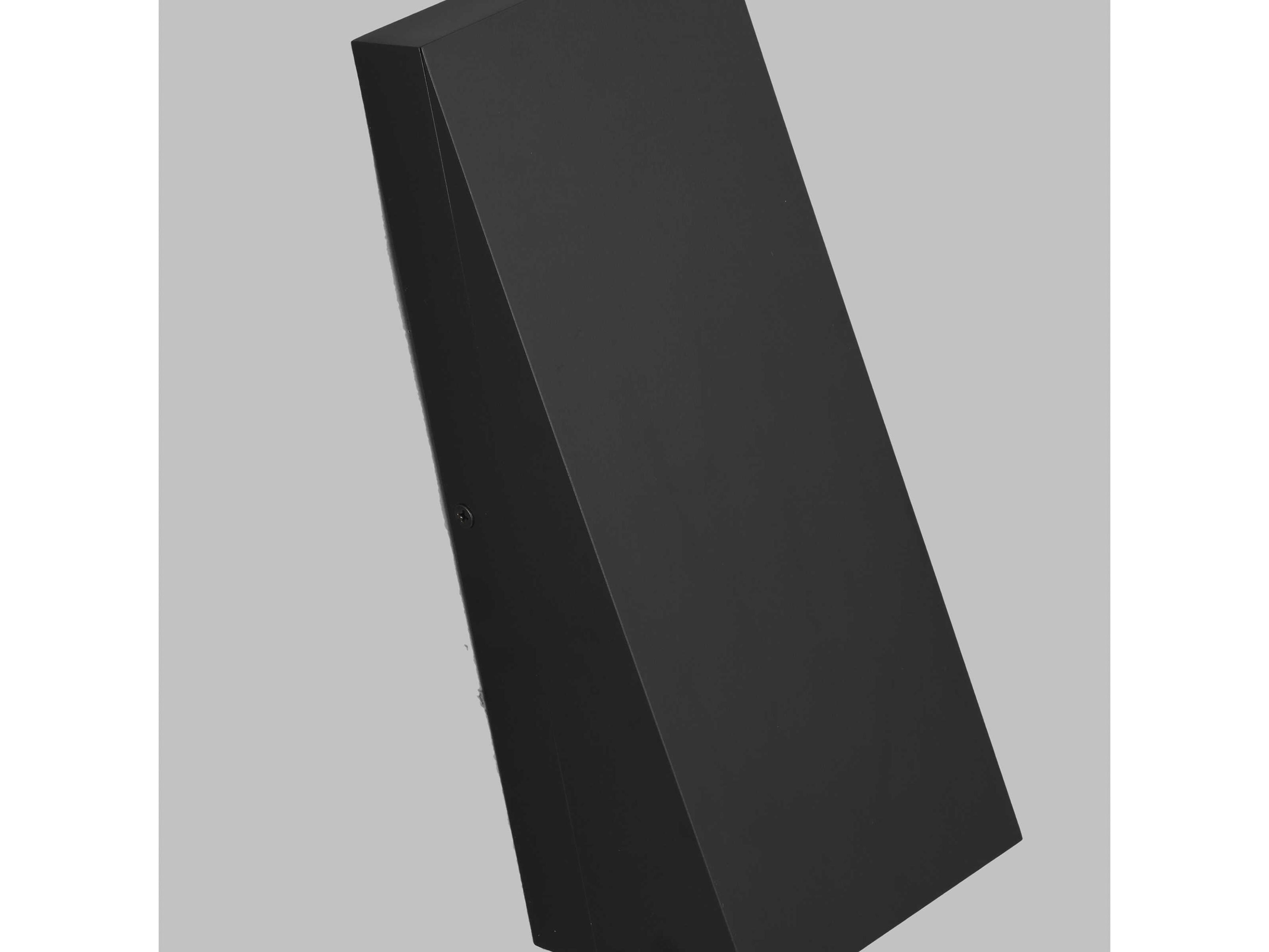 Visual Comfort Modern Pitch 1-Light Outdoor Wall Light