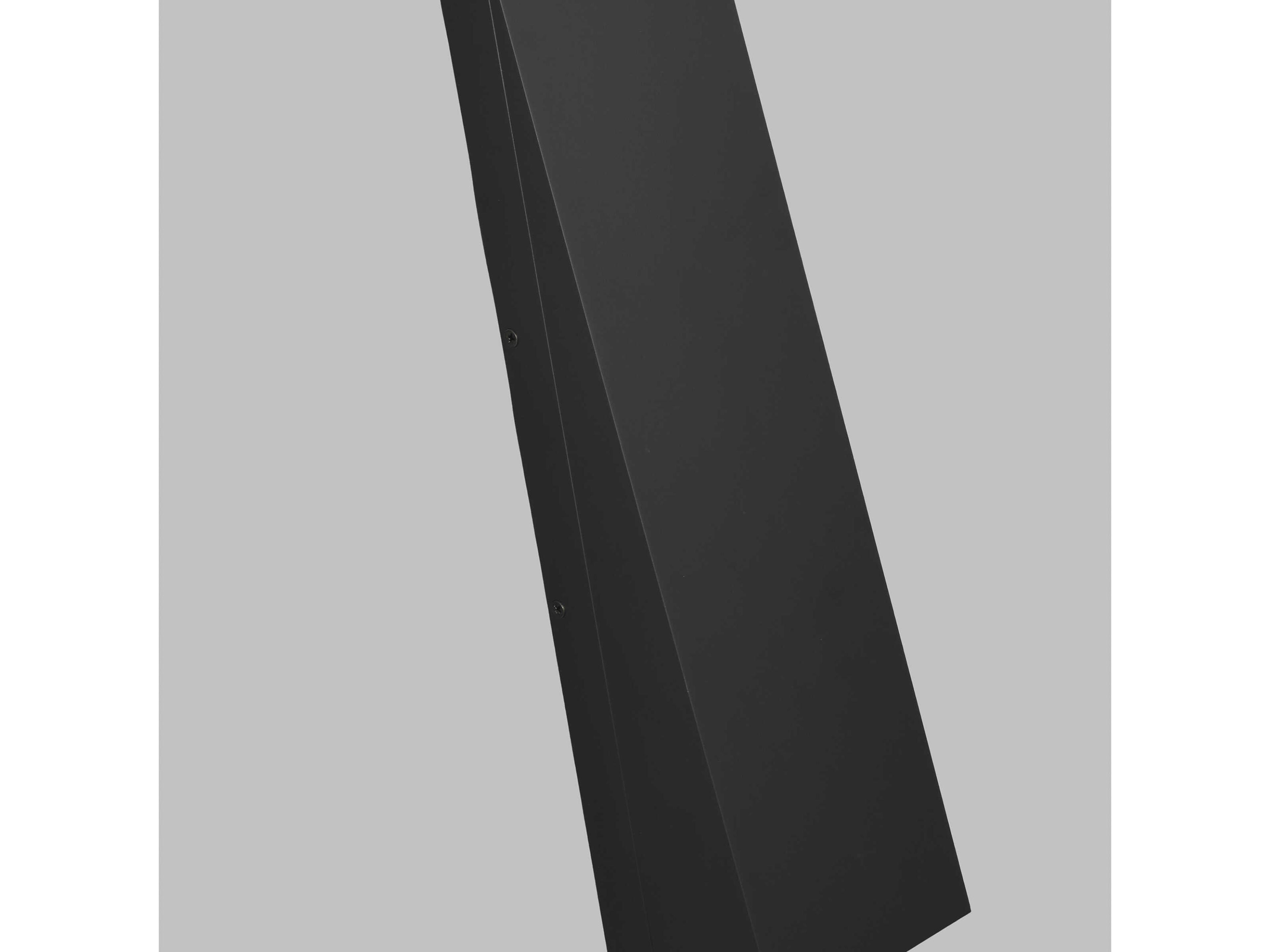 Visual Comfort Modern Pitch 1-Light Outdoor Wall Light