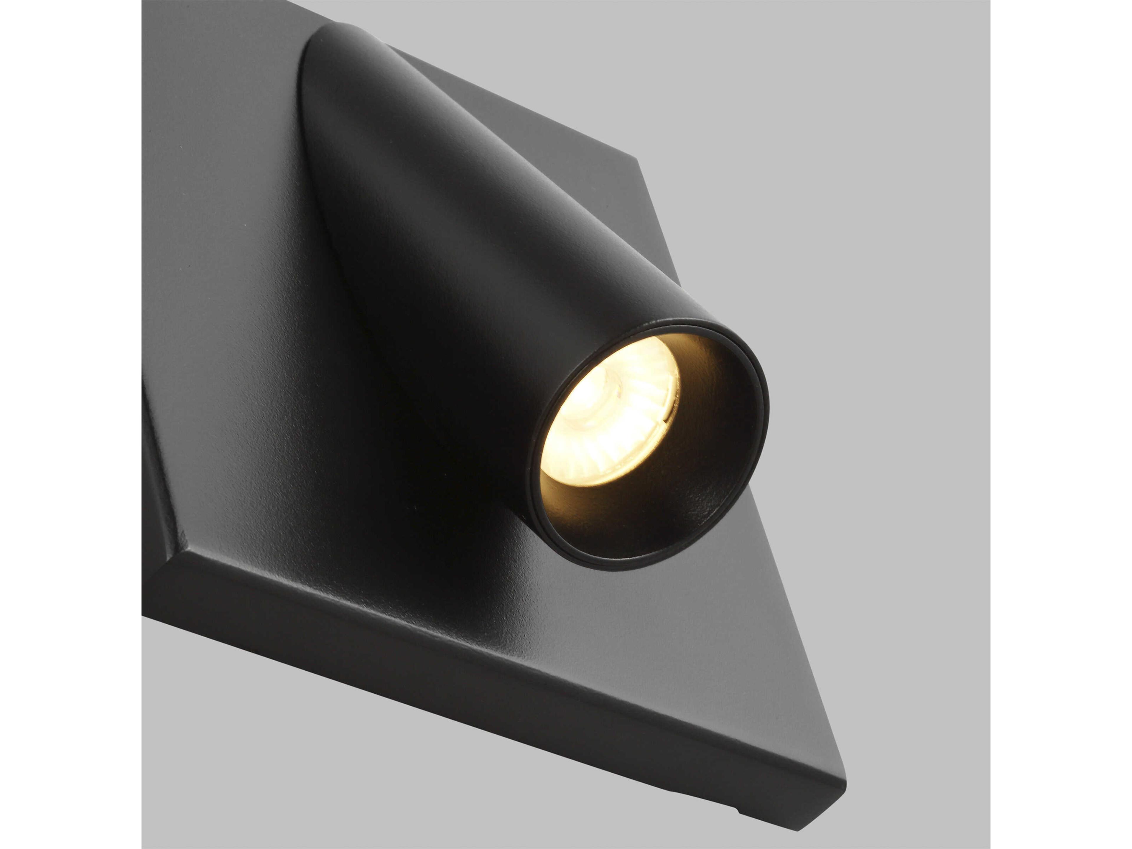 Visual Comfort Modern Ponte 1-Light Outdoor Wall Light