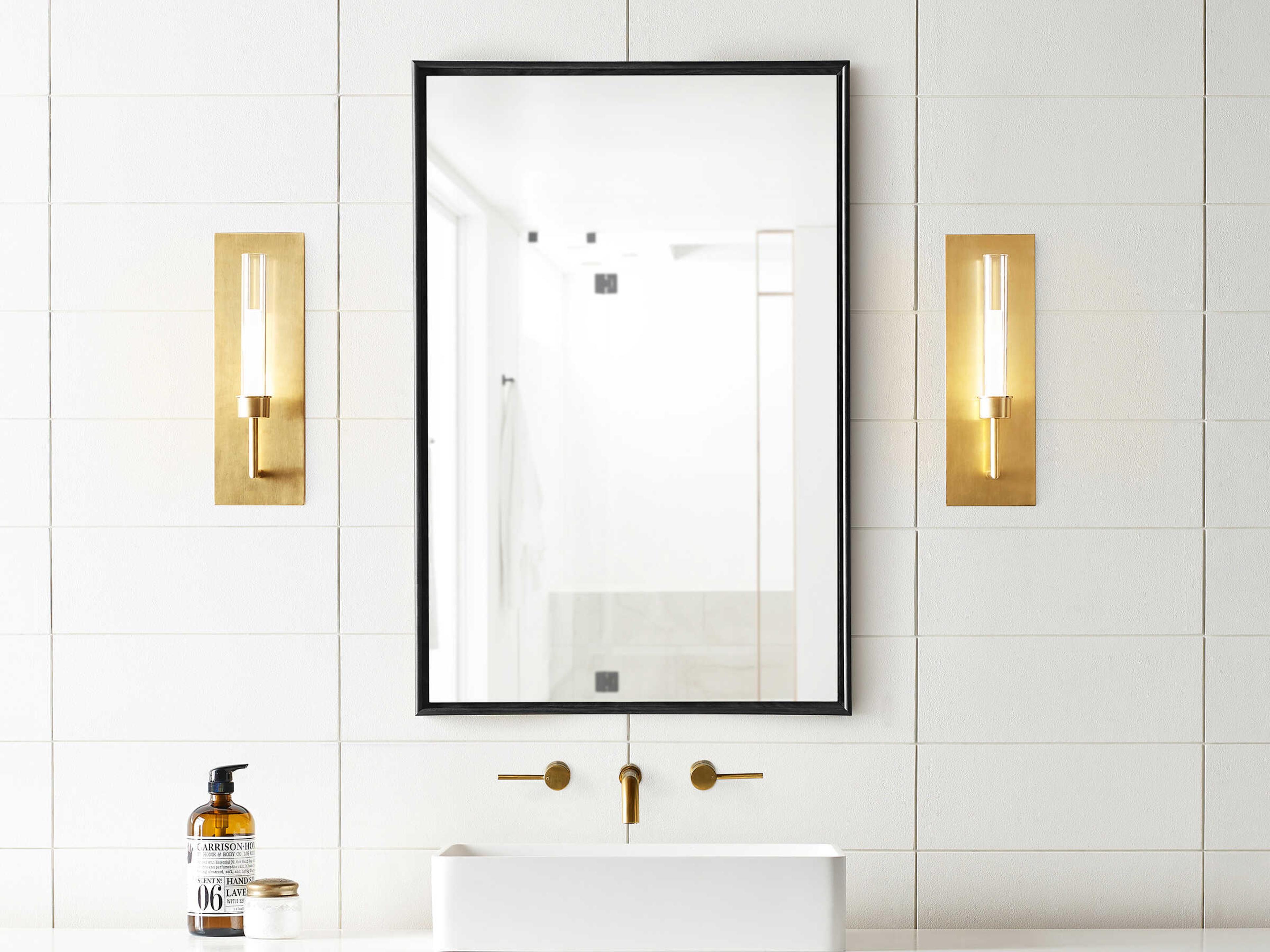 Visual Comfort Modern Linger 1-Light Natural Brass Wall Sconce