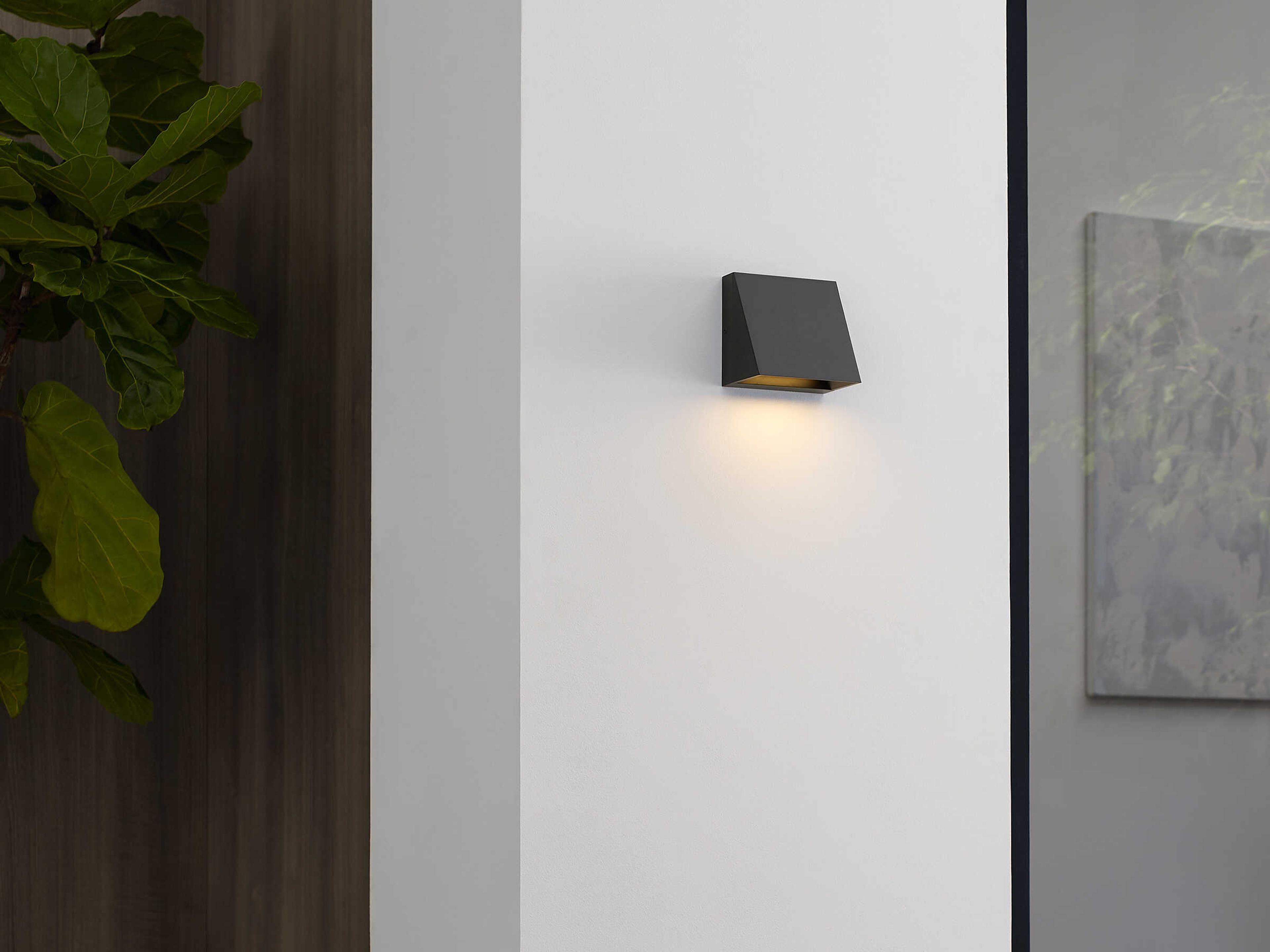 Visual Comfort Modern Pitch 1-Light Outdoor Wall Light