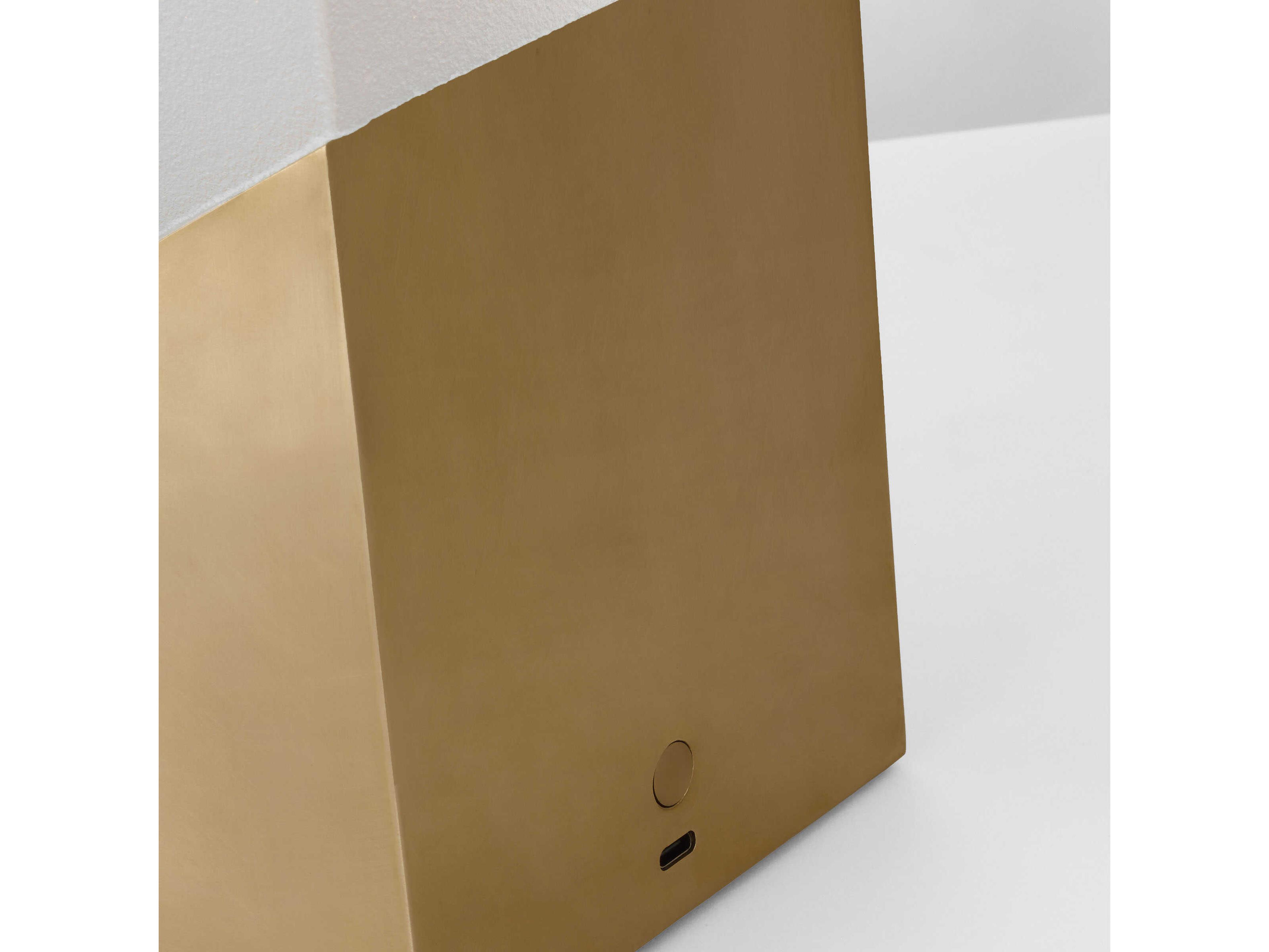 Visual Comfort Modern Pezzo Hand Rubbed Antique Brass Textured Cast Glass Table Lamp