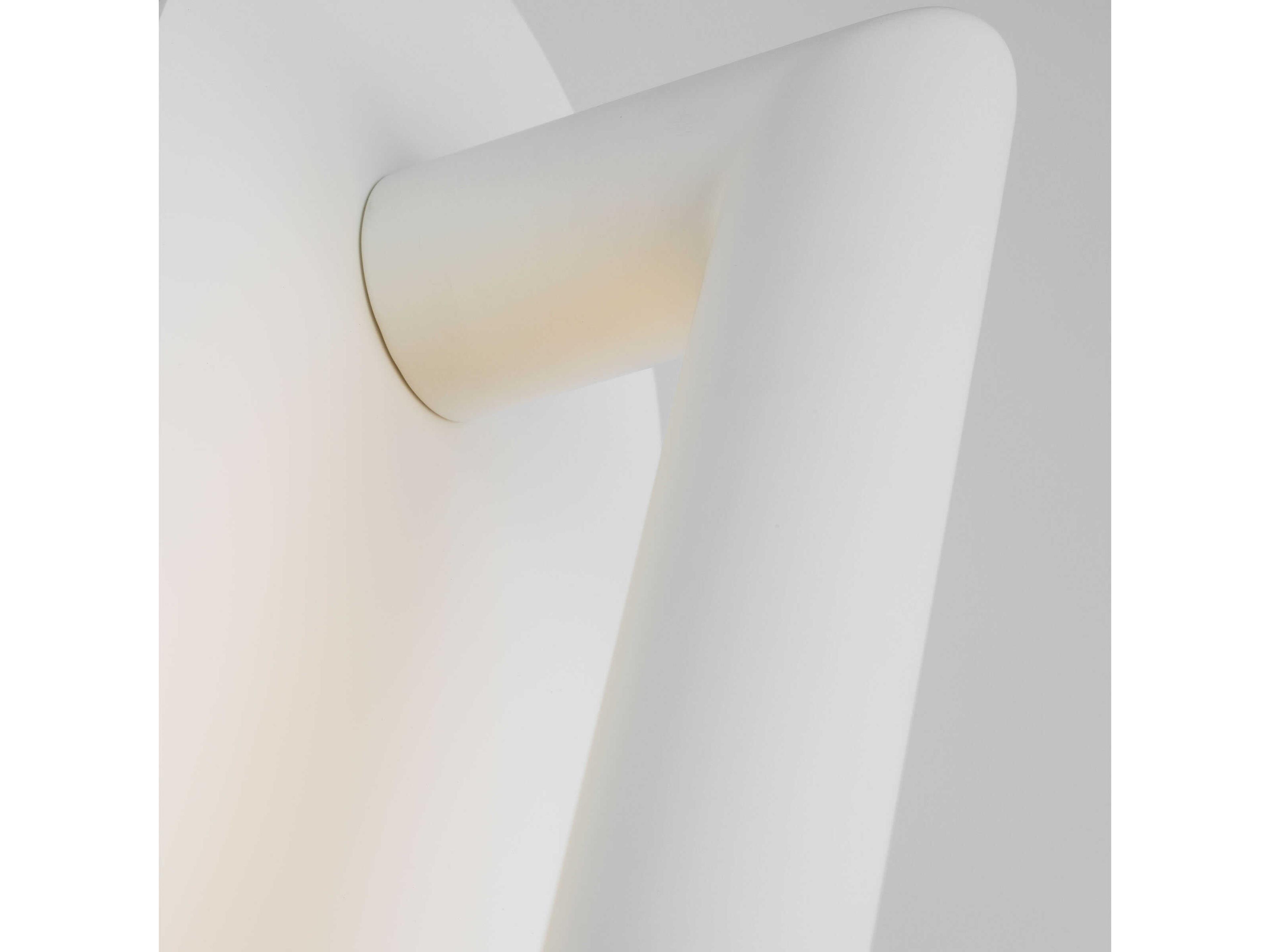 Visual Comfort Modern Fielle 1-Light Soft White Wall Sconce