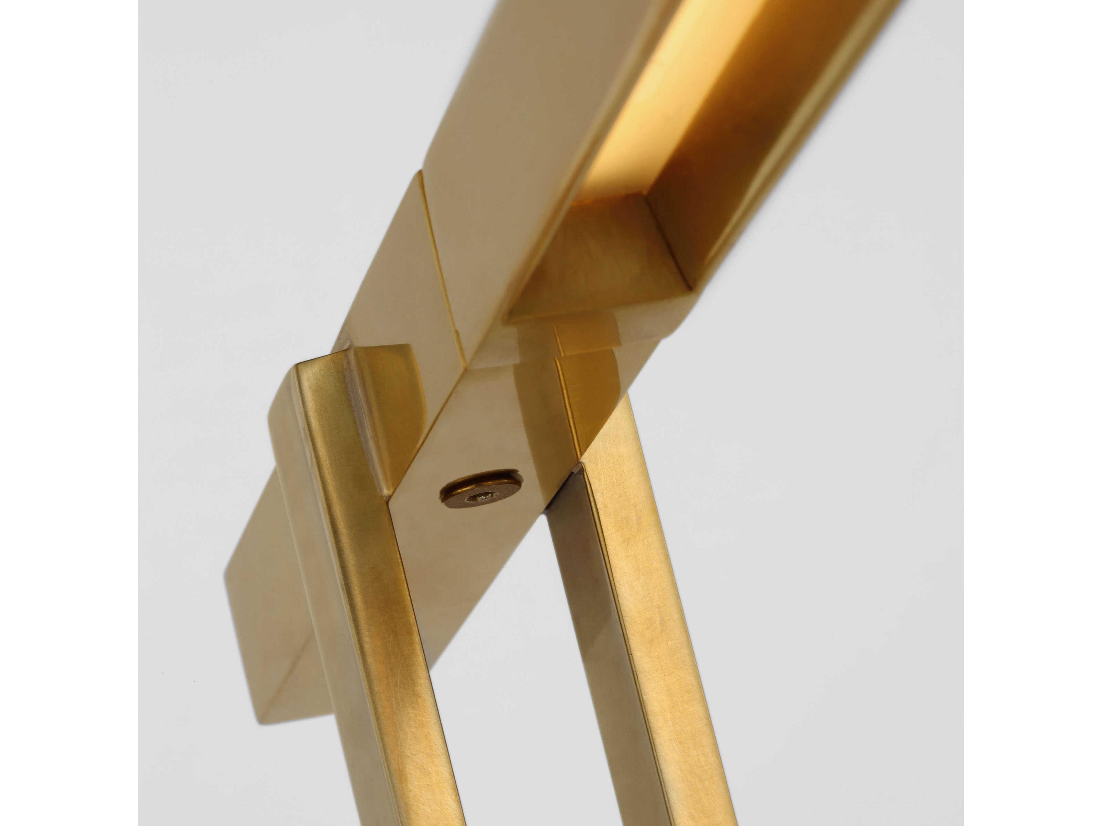 Visual Comfort Modern Stagger Natural Brass Table Lamp