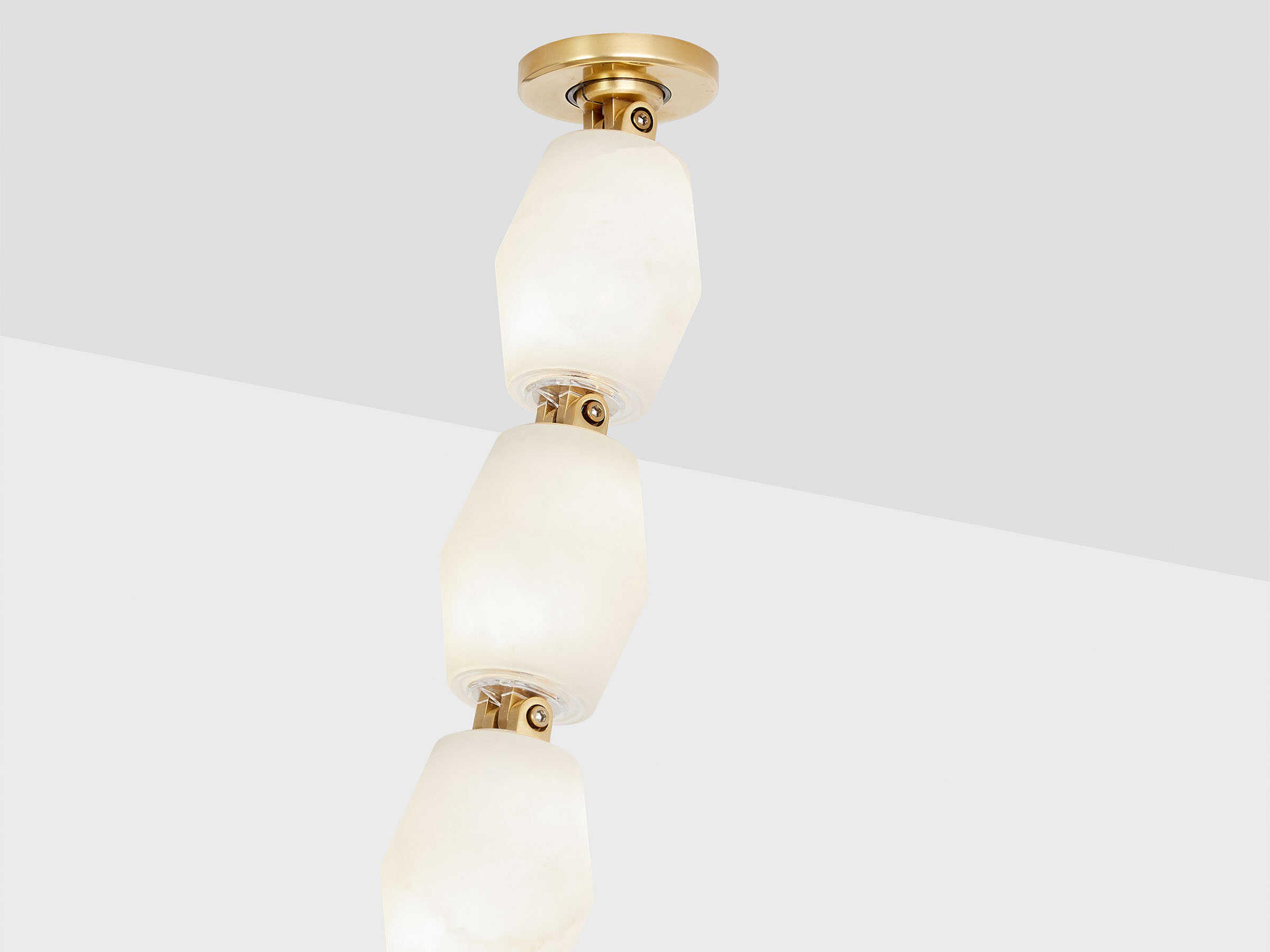 Visual Comfort Modern Collier 1-Light Hand Rubbed Antique Brass Linear Chandelier