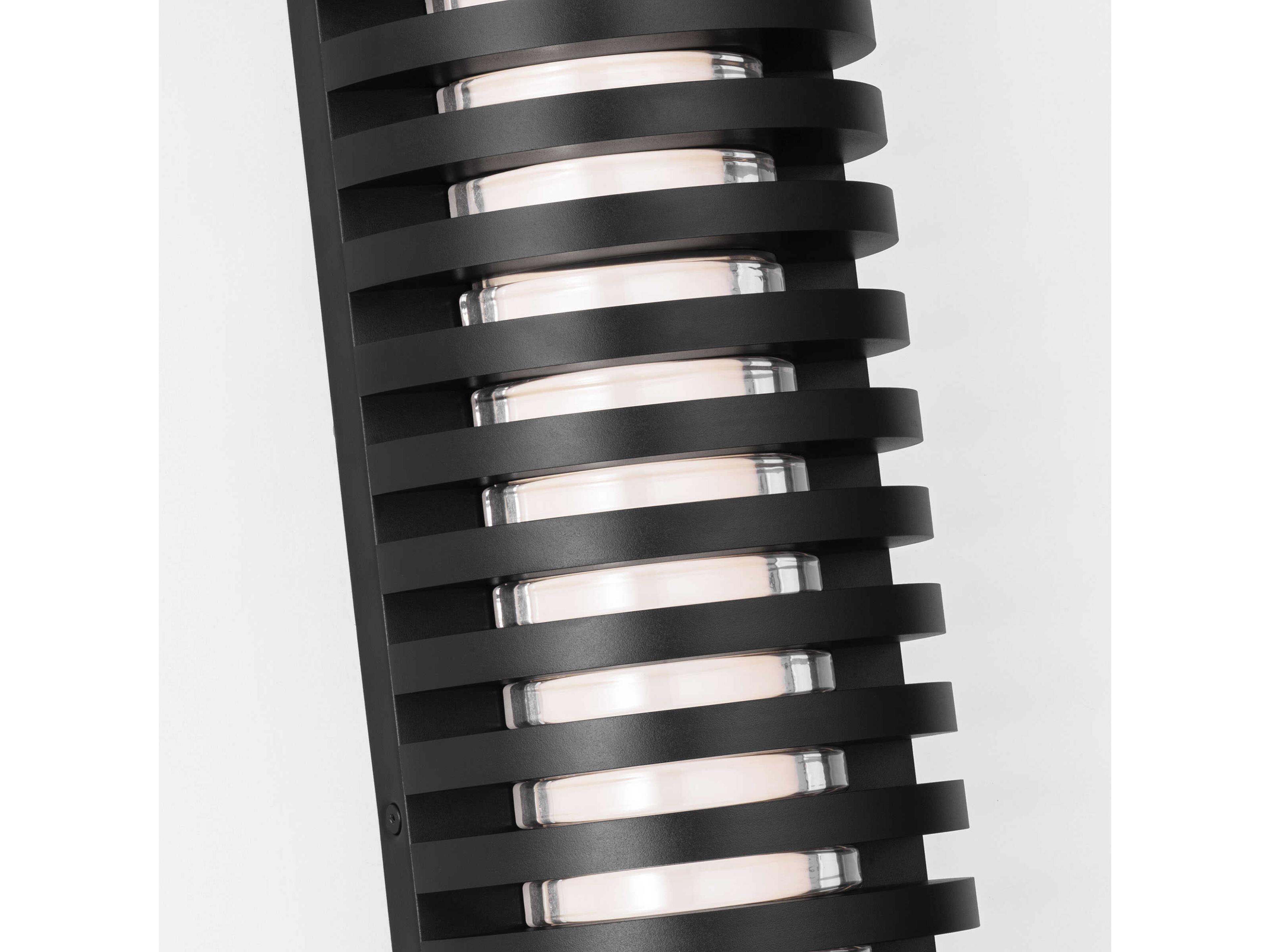 Visual Comfort Modern Quoddy 1-Light Outdoor Wall Light
