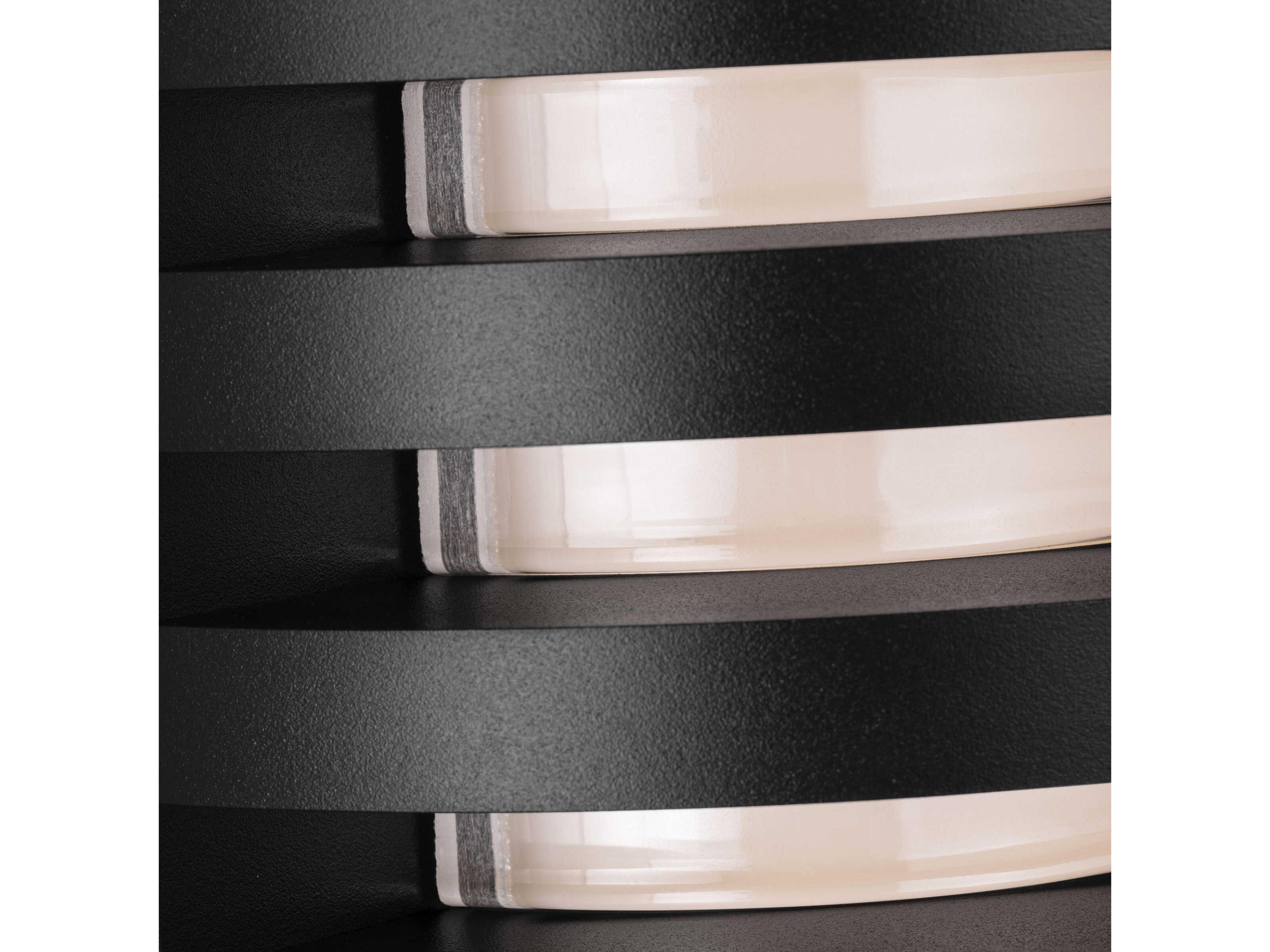 Visual Comfort Modern Quoddy 1-Light Outdoor Wall Light