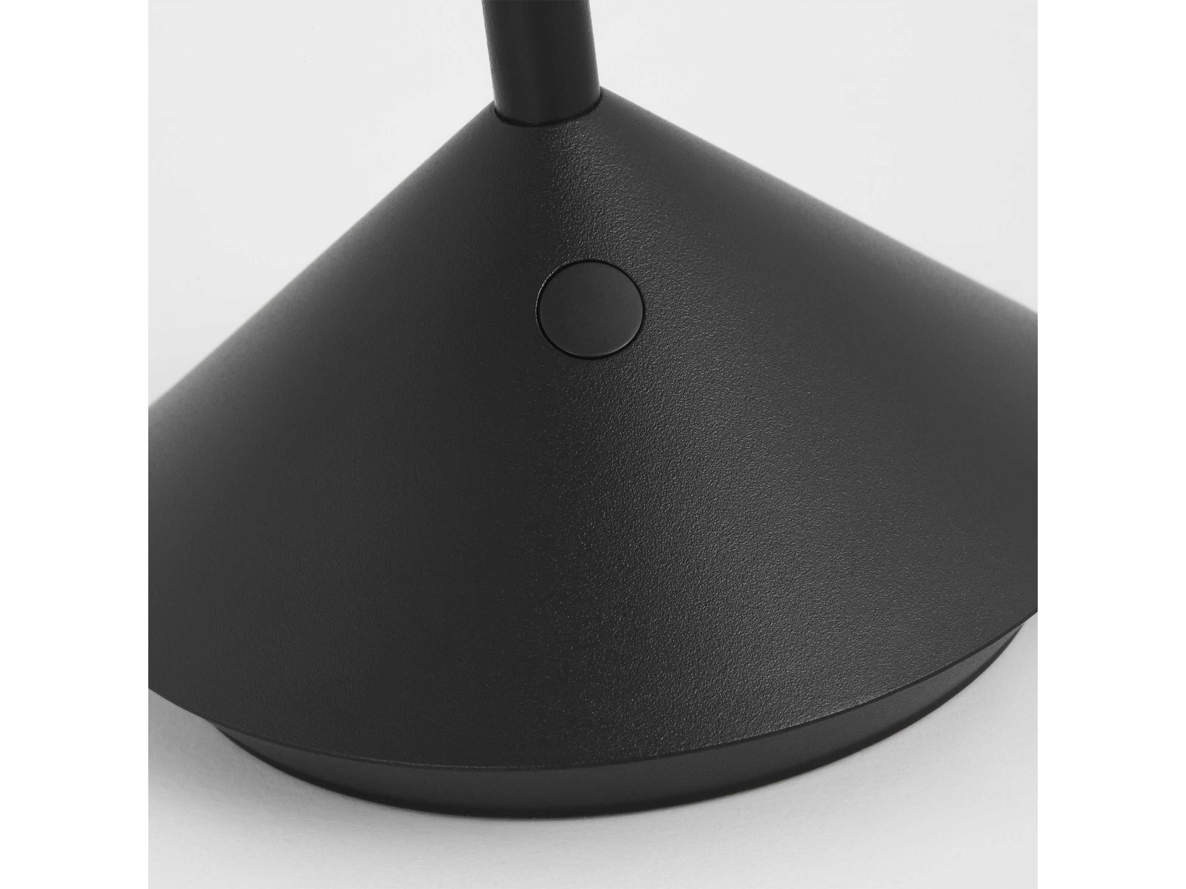 Visual Comfort Modern Moneta Black Table Lamp