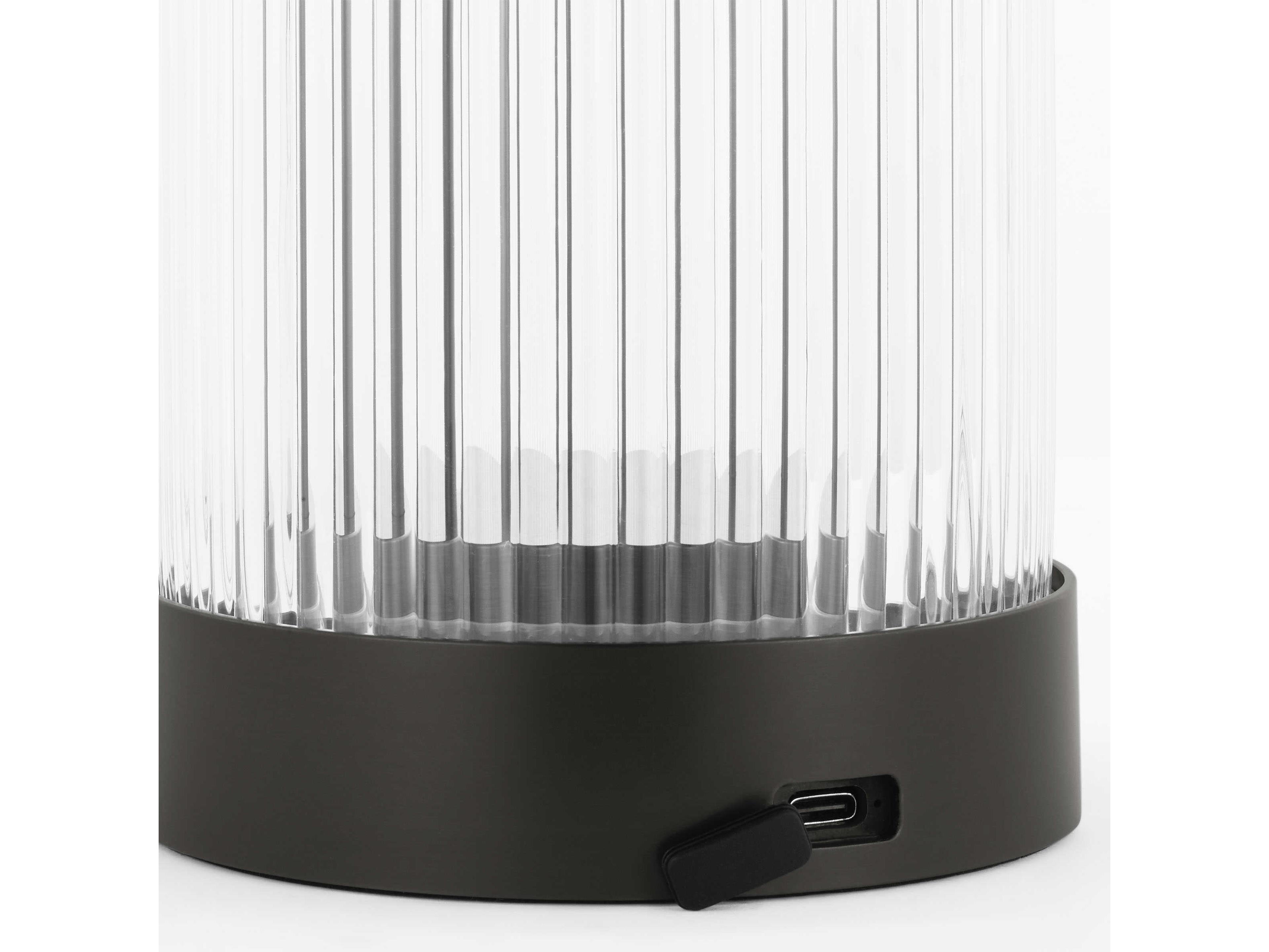 Visual Comfort Modern Tawa 1-Light Outdoor Lamp