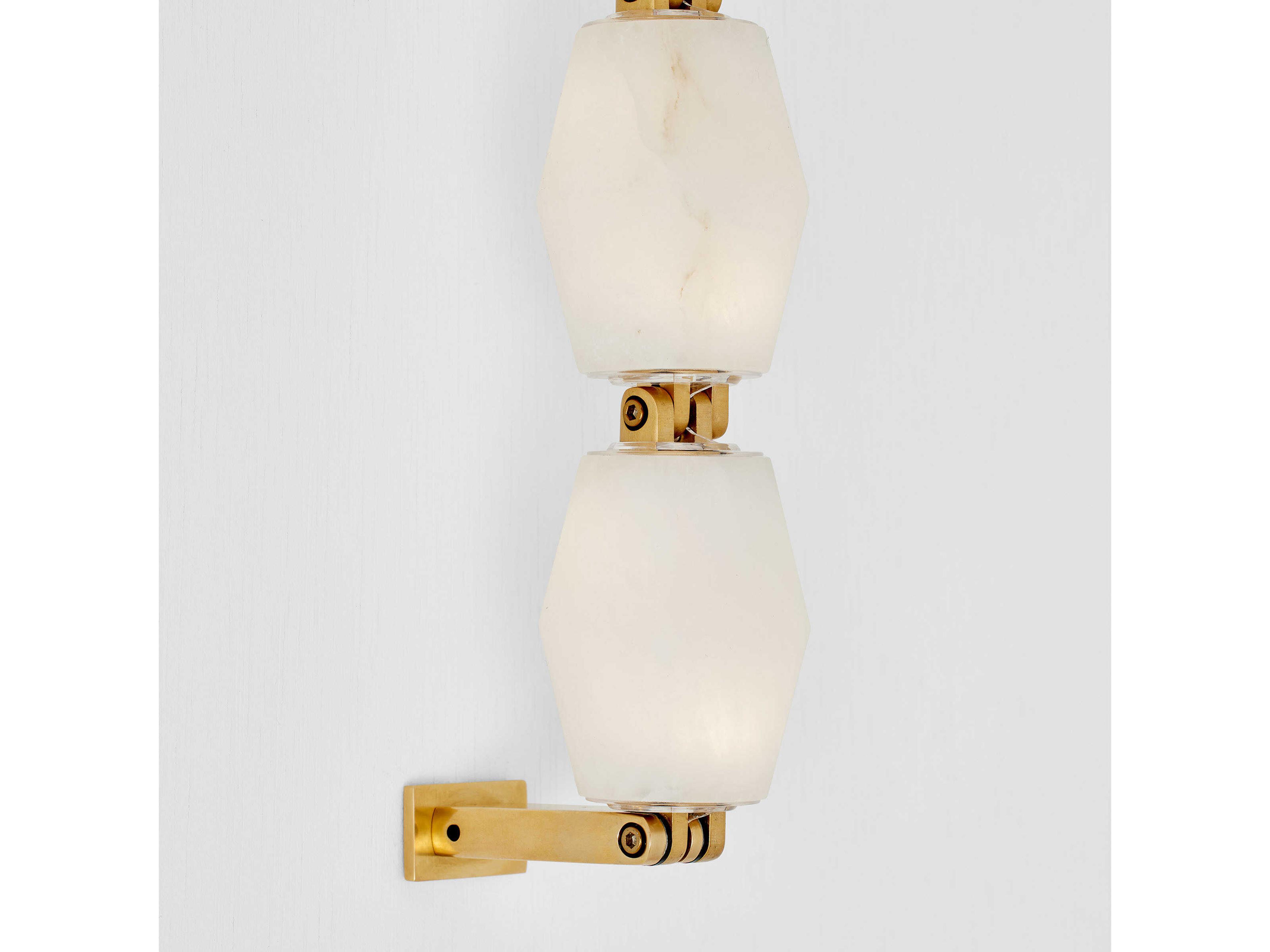 Visual Comfort Modern Collier 1-Light Hand Rubbed Antique Brass Wall Sconce