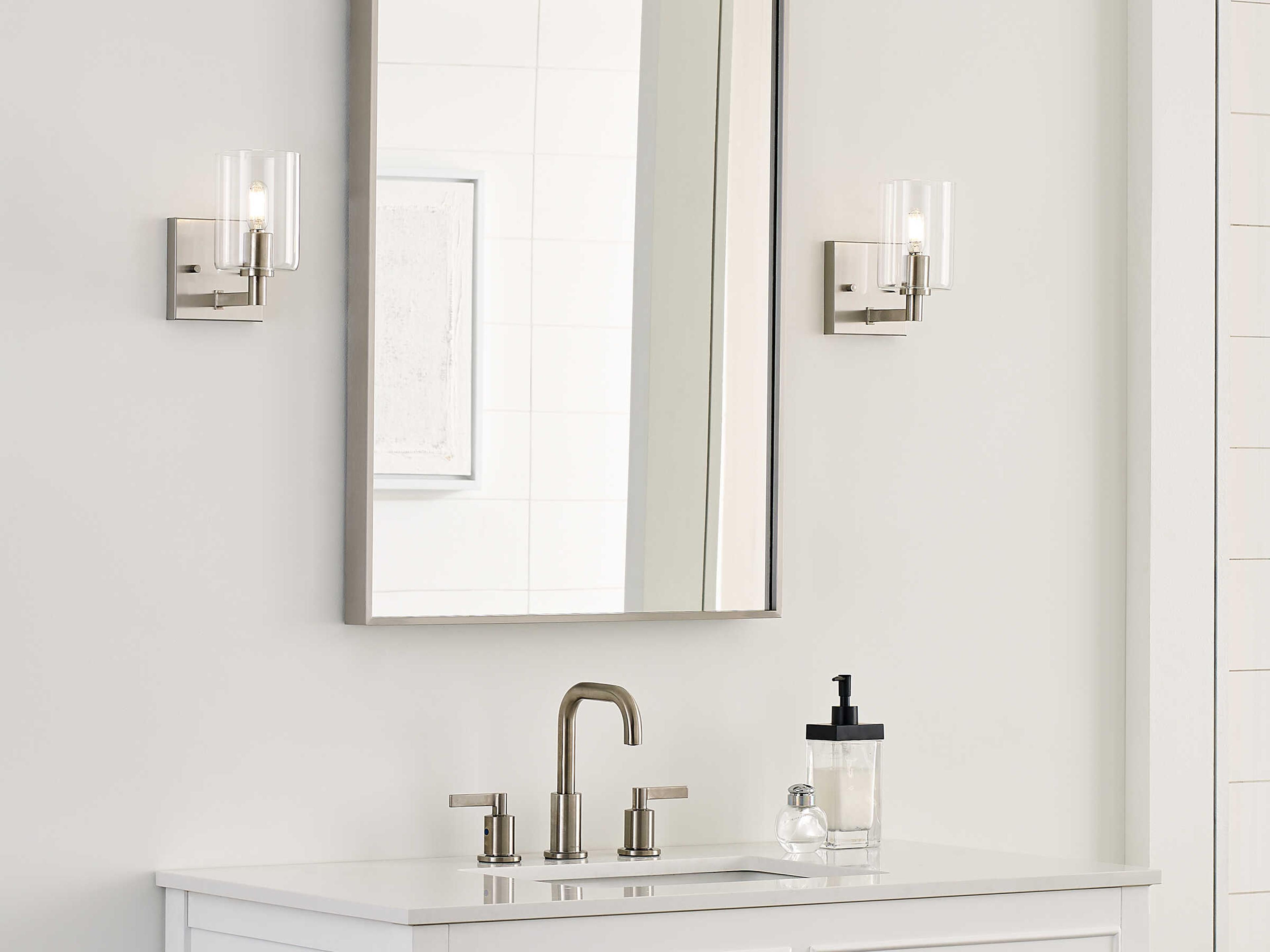 Visual Comfort Studio Fullton 1-Light Brushed Nickel Wall Sconce