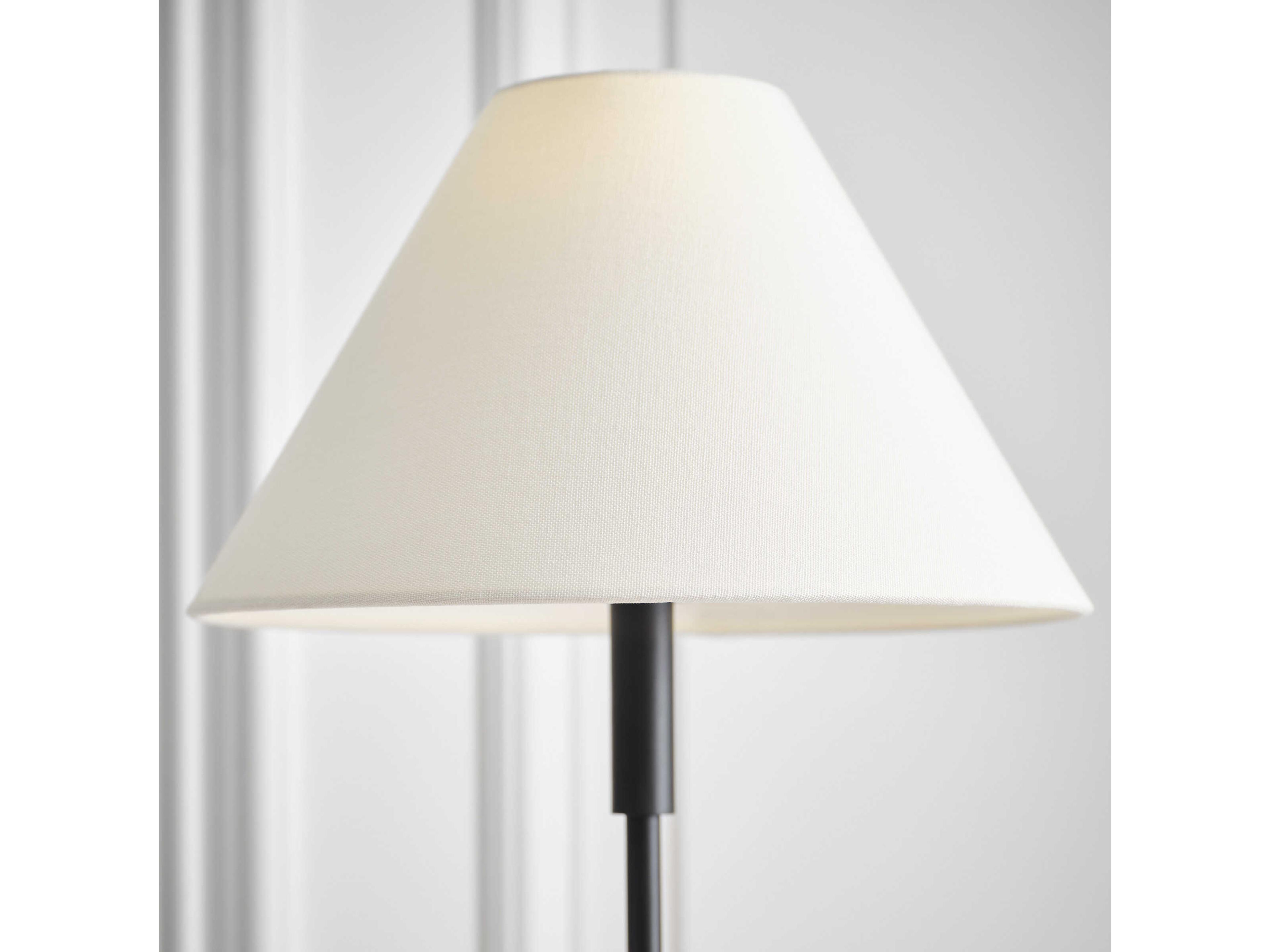 Visual Comfort Studio Porteau Midnight Black White Linen Table Lamp