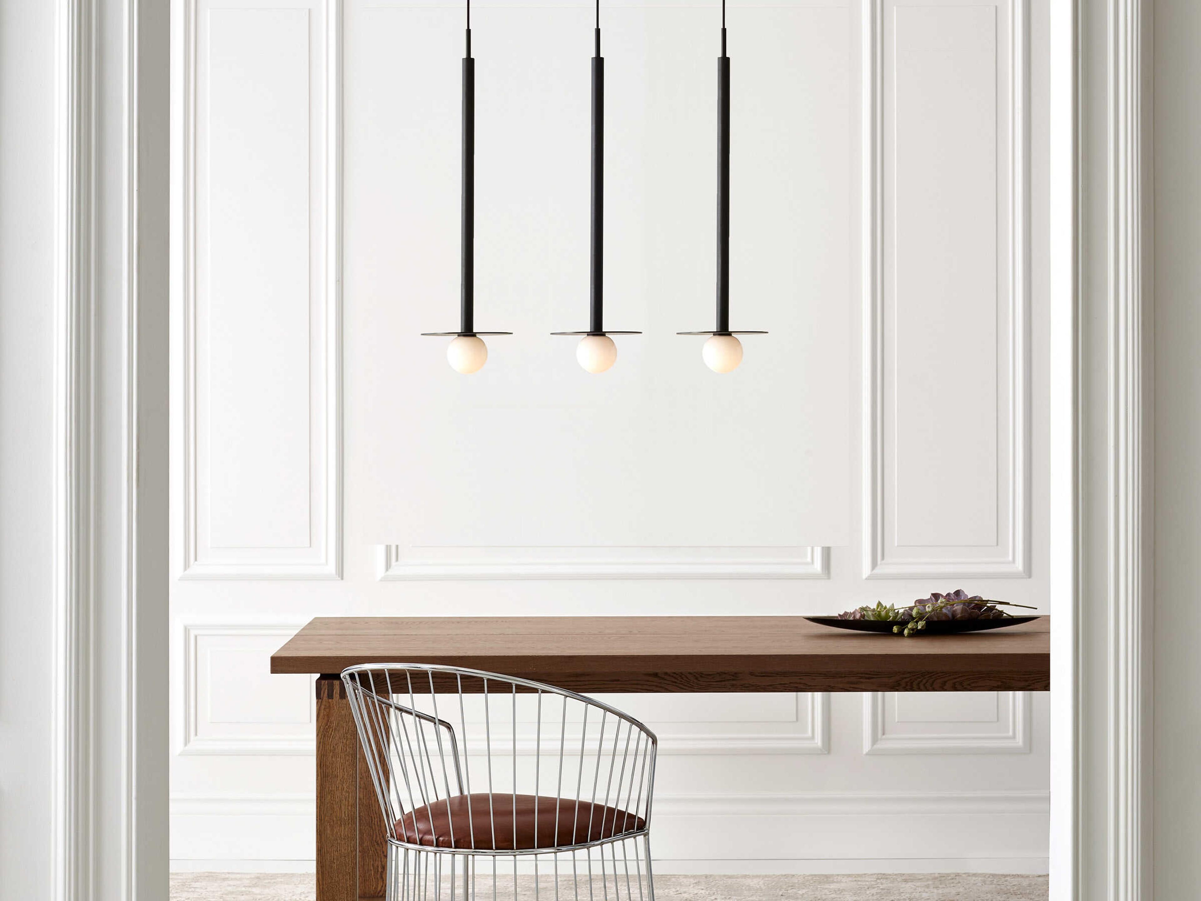 Visual Comfort Studio Nodes 1-Light Midnight Black Globe Linear Mini Pendant