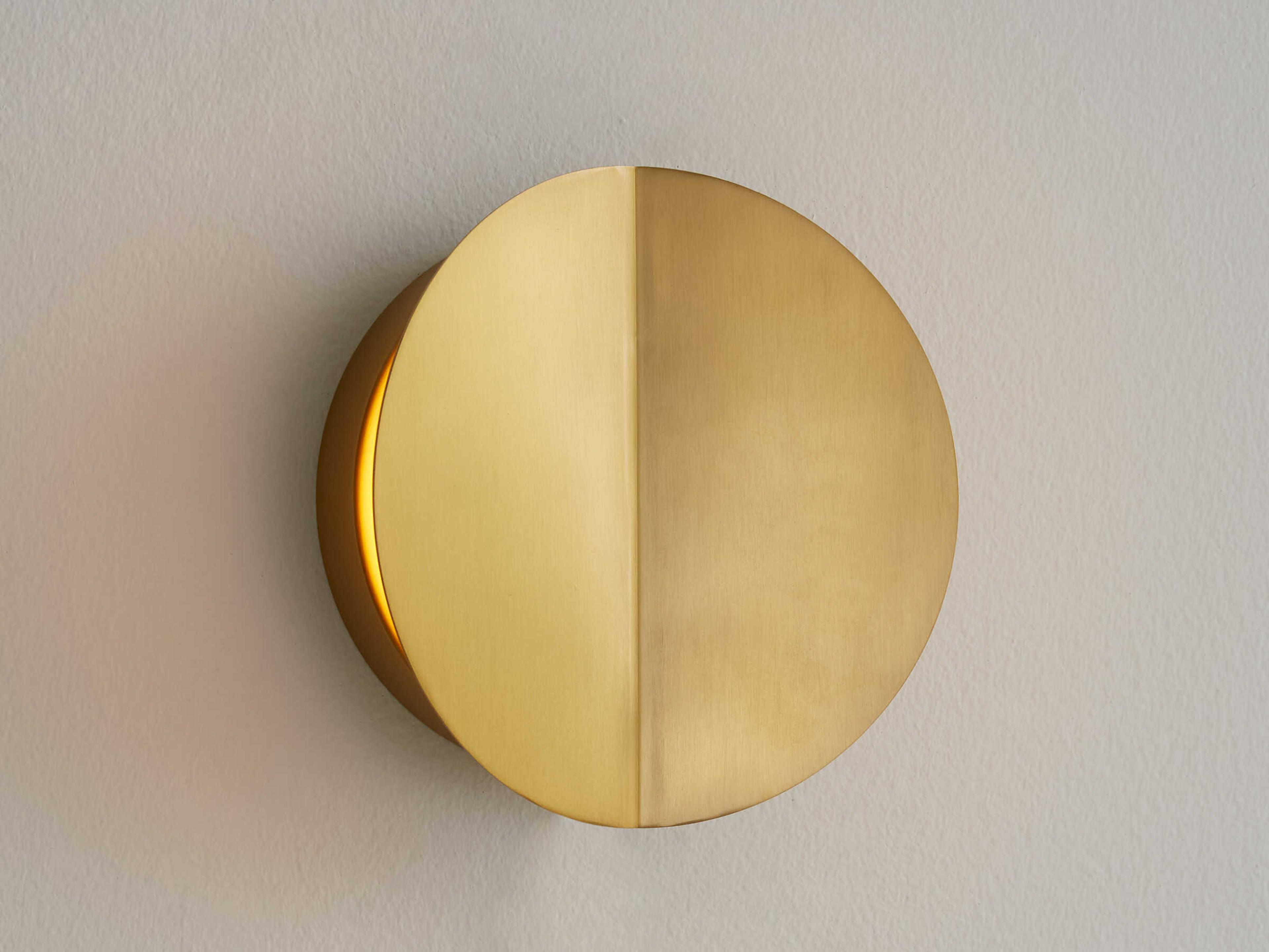Visual Comfort Studio Dottie 1-Light Burnished Brass Wall Sconce