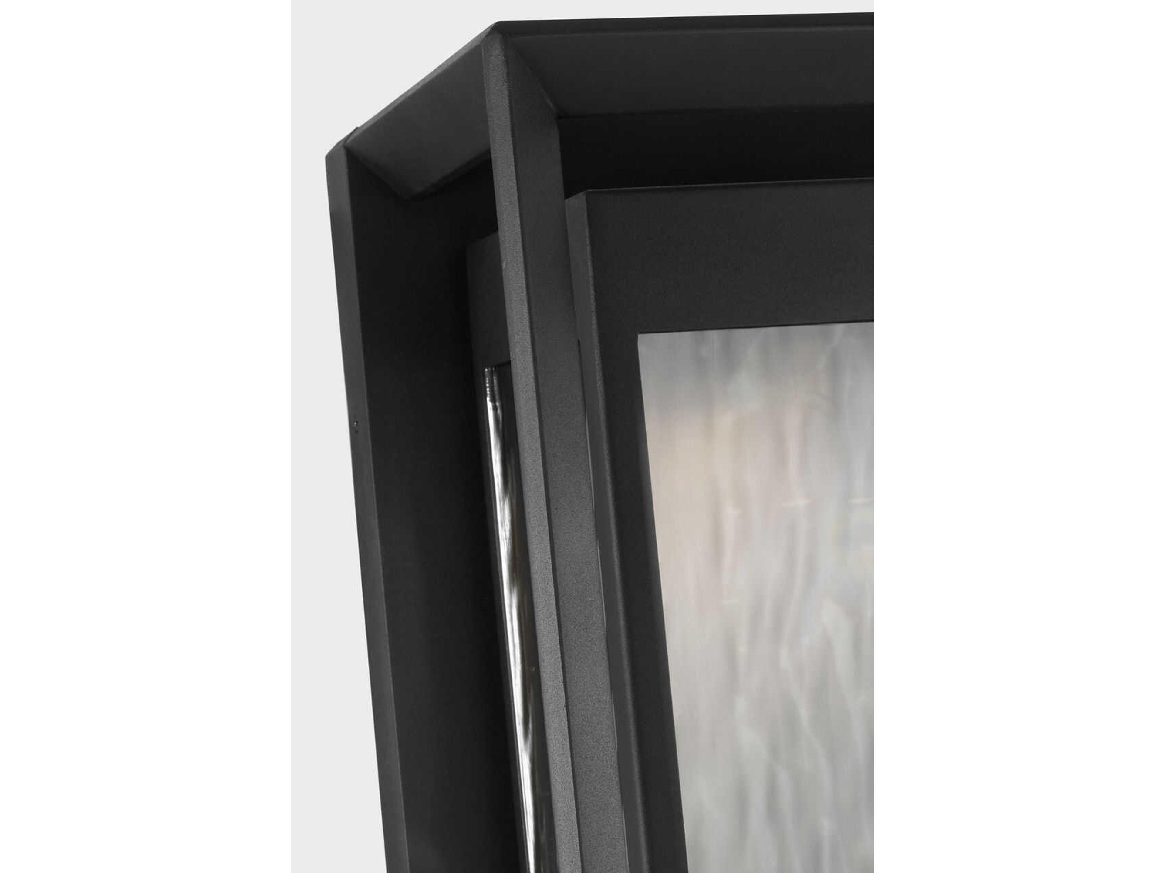 Visual Comfort Studio Urbandale Outdoor Wall Light