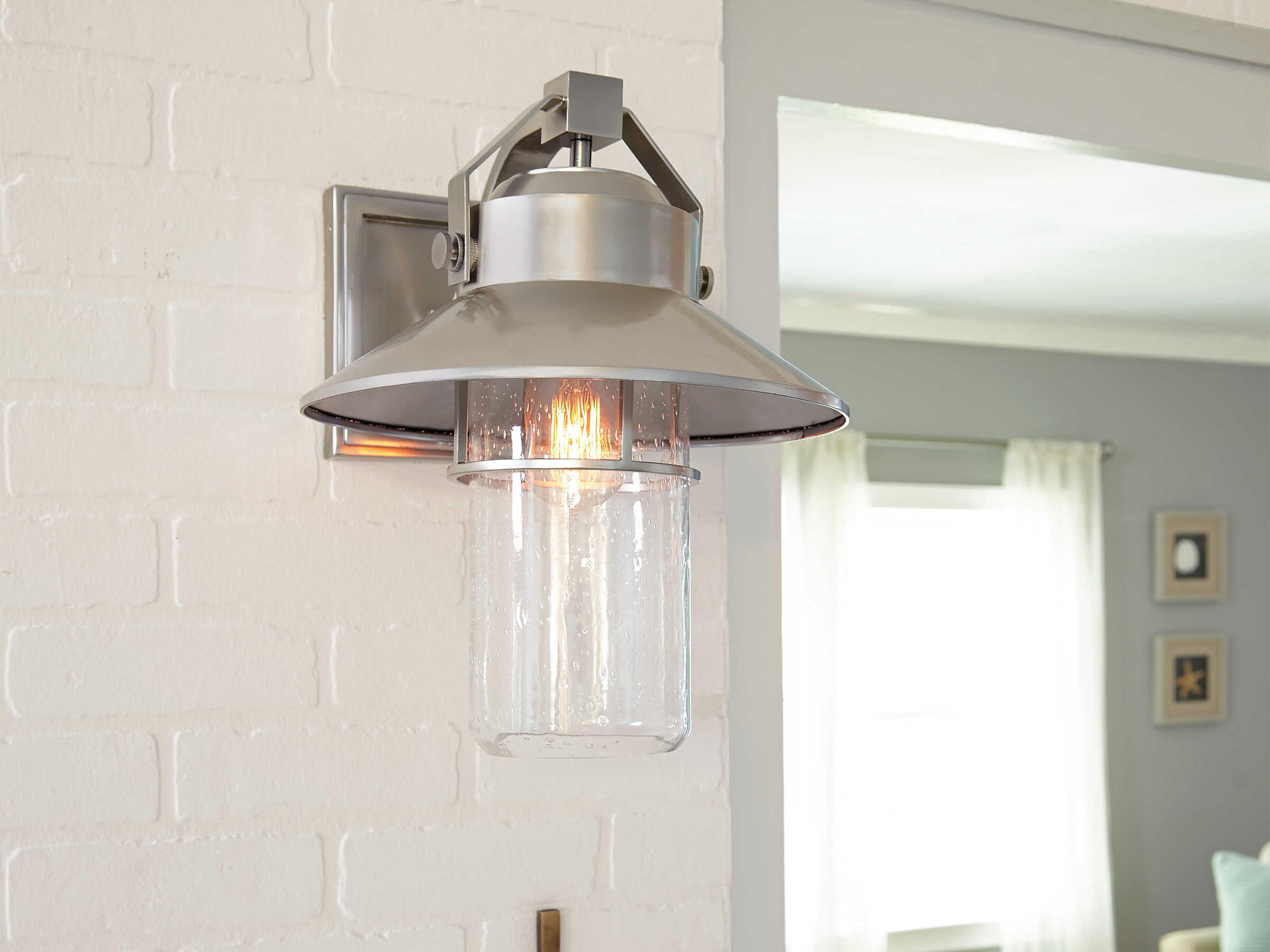 Visual Comfort Studio Boynton 1 - Light Outdoor Wall Light