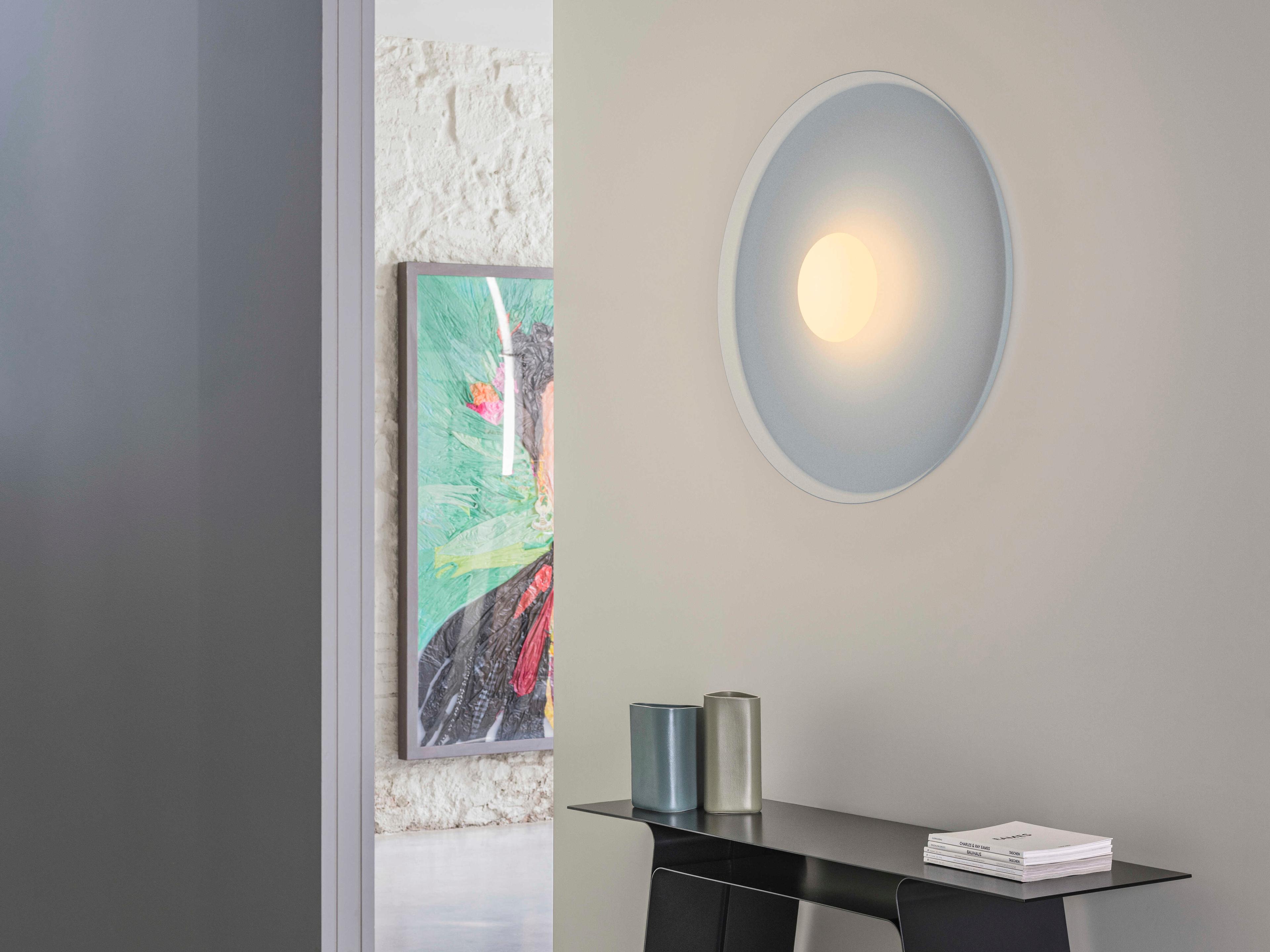 Vibia Top 3-Light Blue Wall Sconce