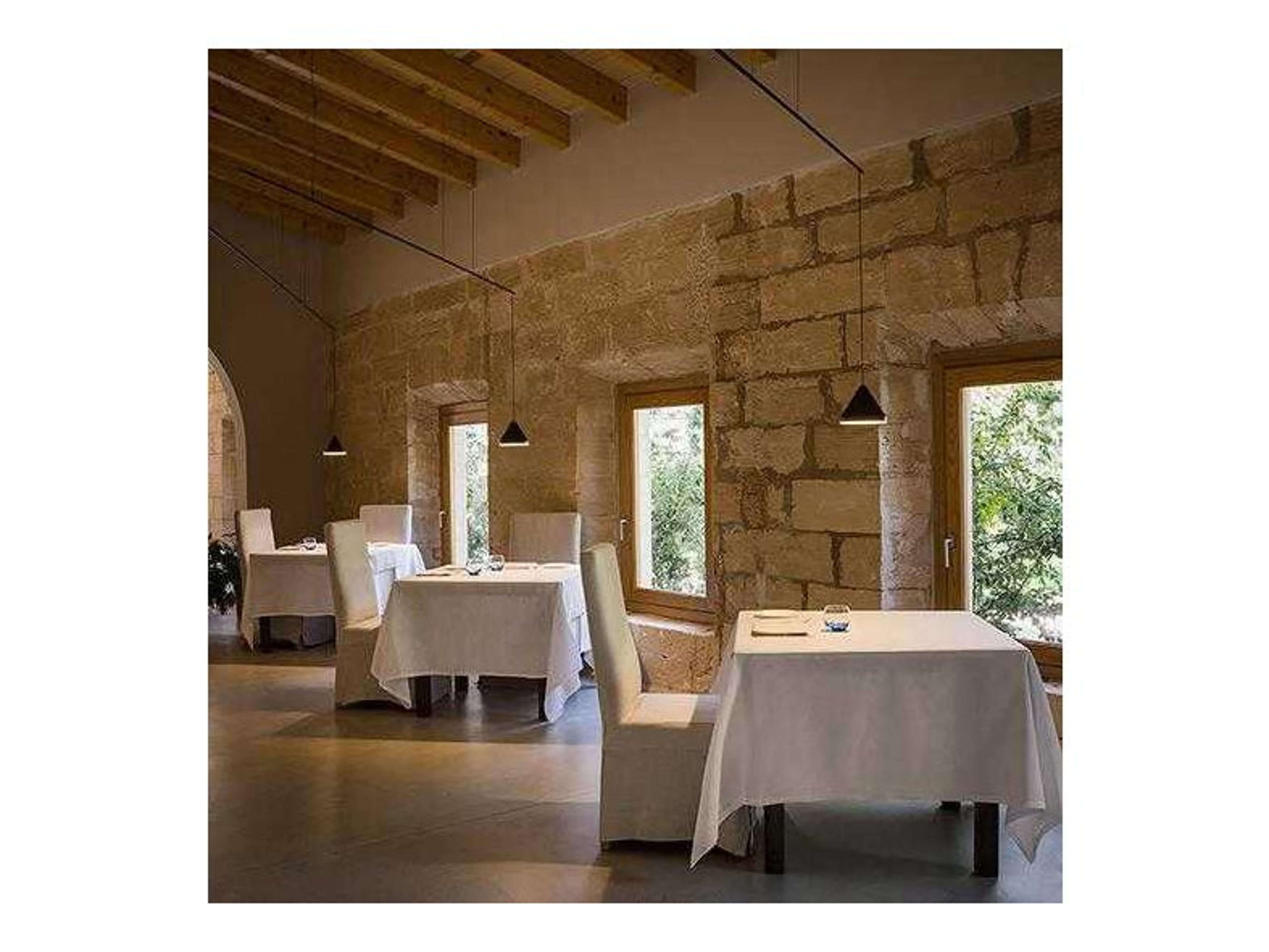 Vibia North 1-Light Blue LED Linear Mini Pendant