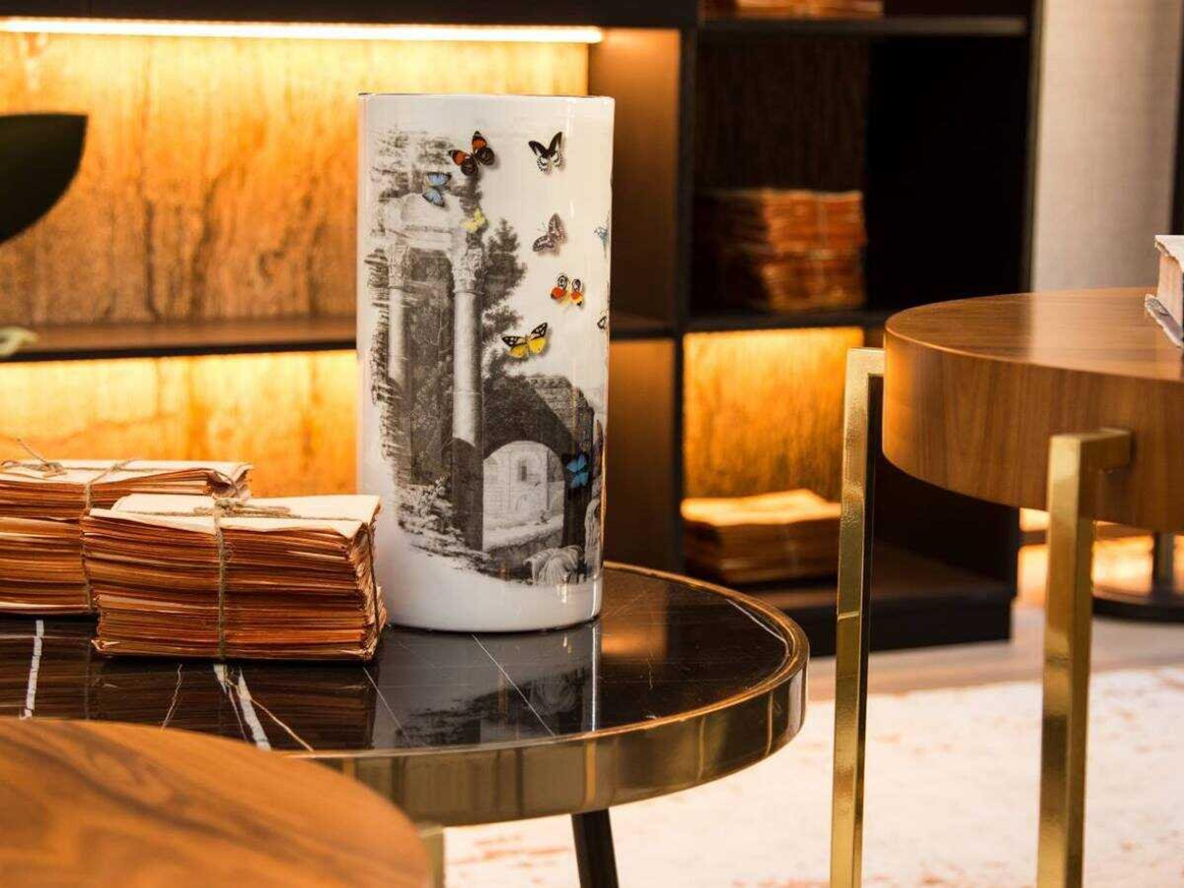 Vista Alegre Lacroix Forum Large Vase