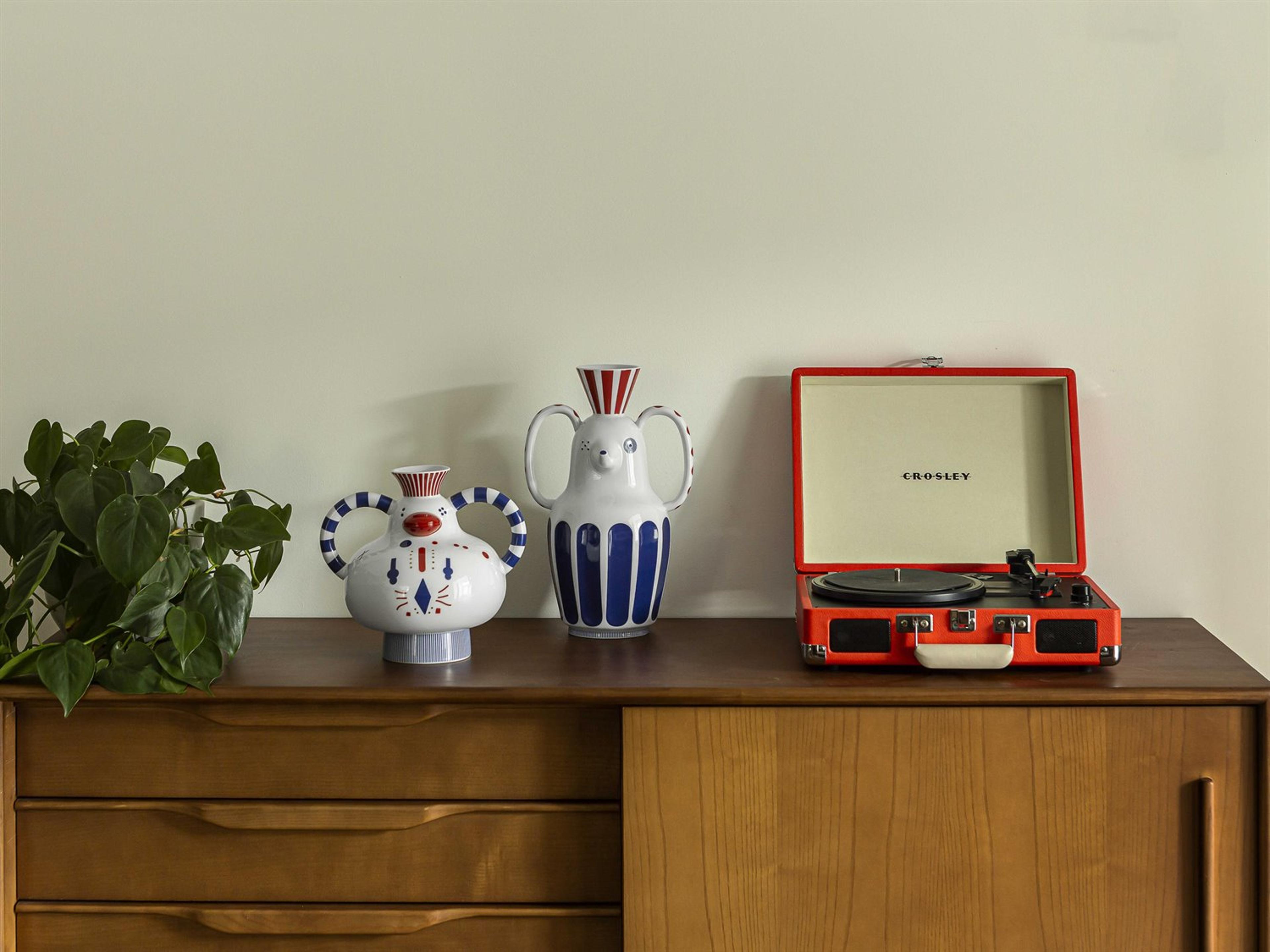 Vista Alegre Folkifunki Chicken Vase