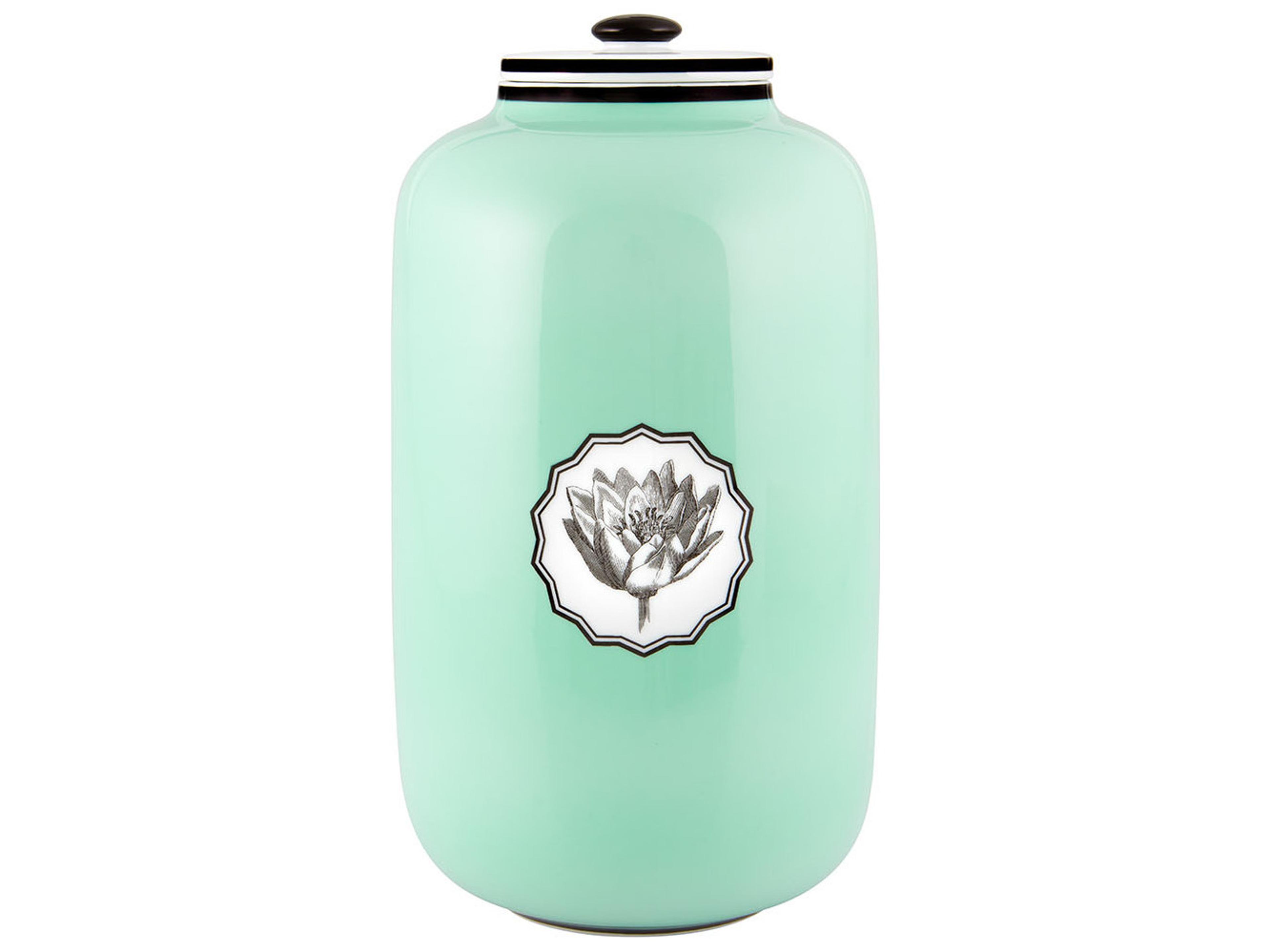 Lacroix Herbariae Macau Box