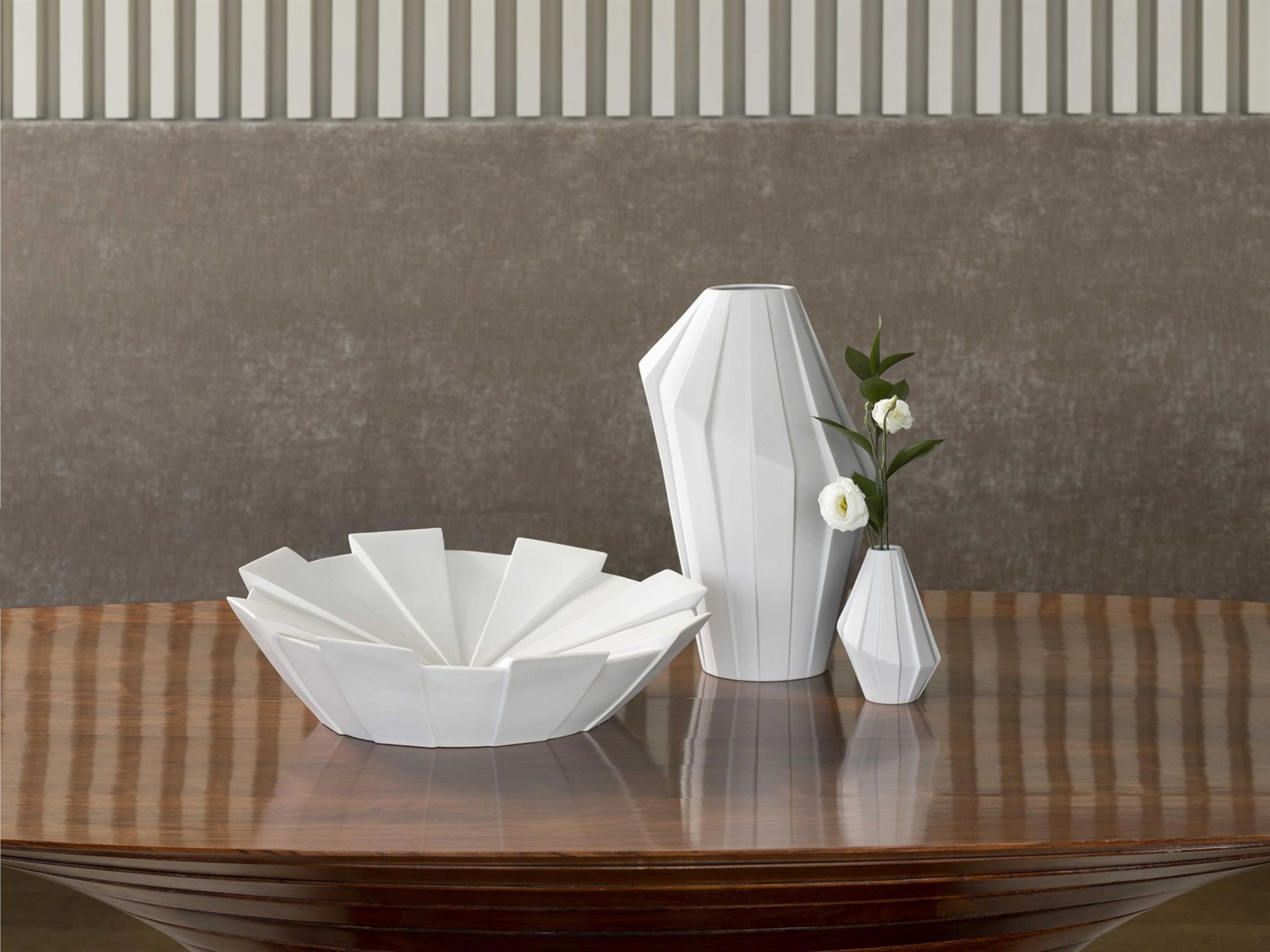 Vista Alegre Ritmo Bud Vase