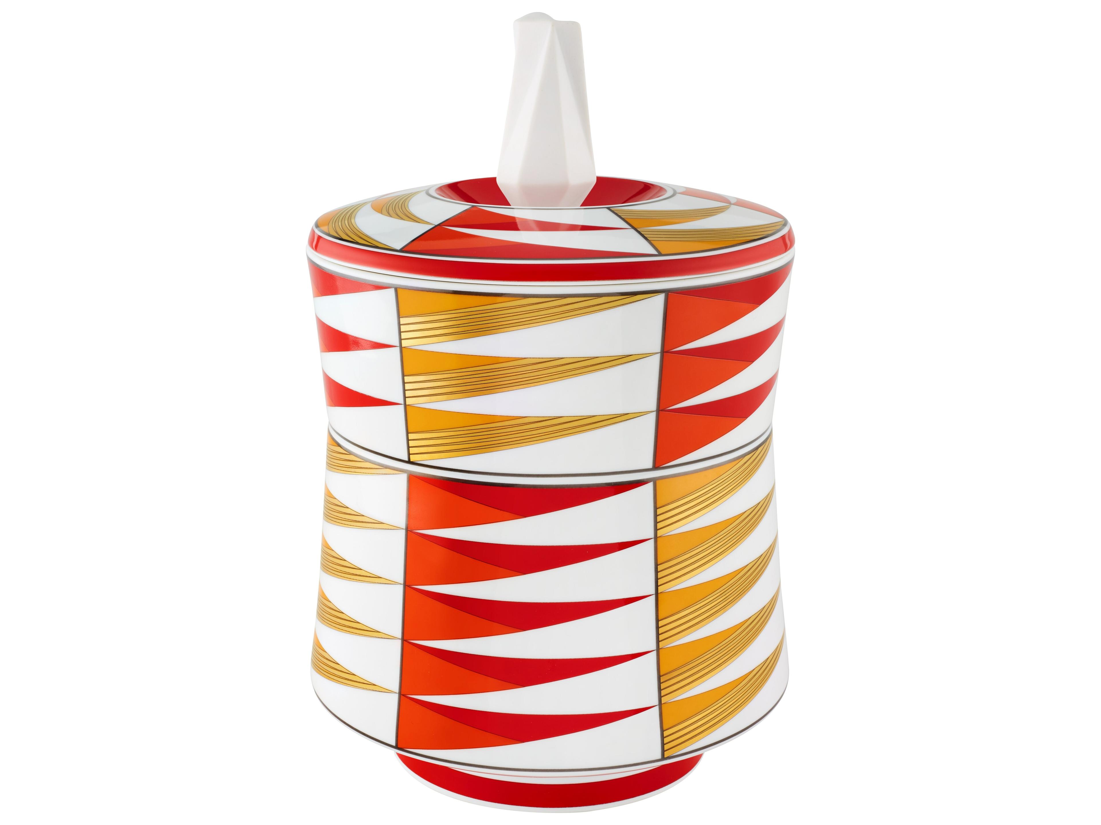 Pouvoir Candle Holder