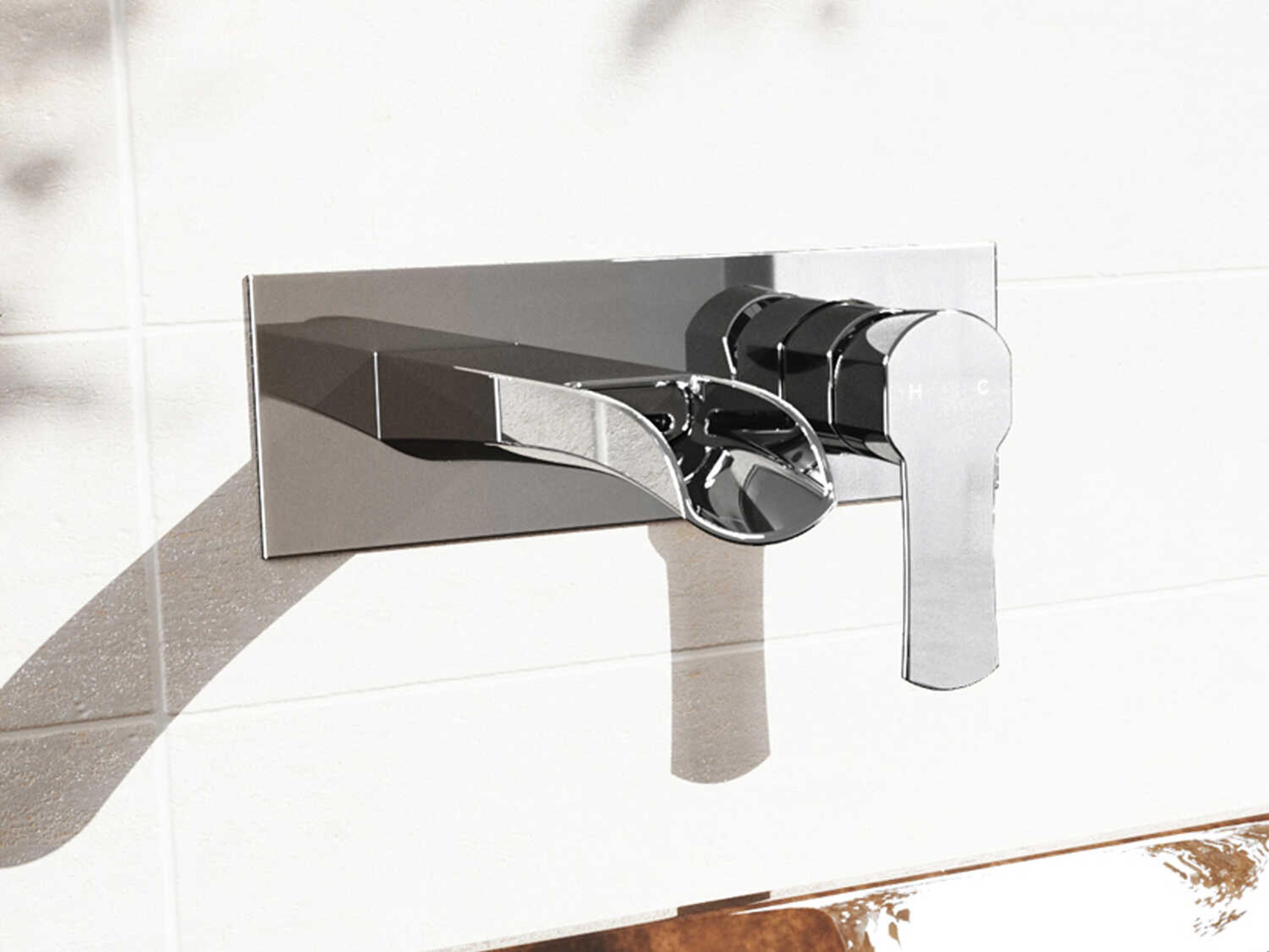 Vigo Cornelius Chrome 1-Handle Wall-Mount Bathroom Faucet